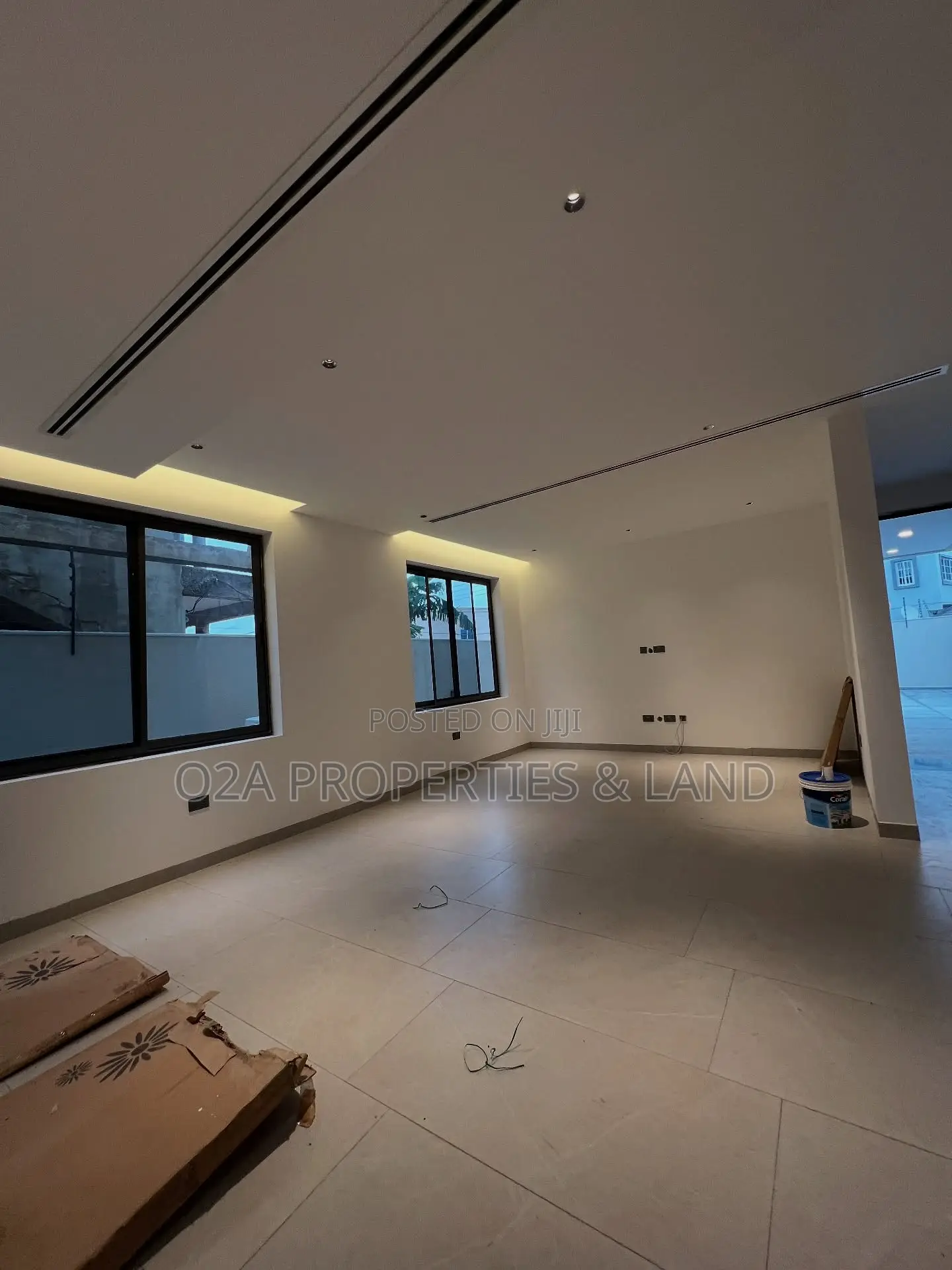 4bdrm House in Ashaley Botwe, Lake Side Estate for sale in Lake Side Estate