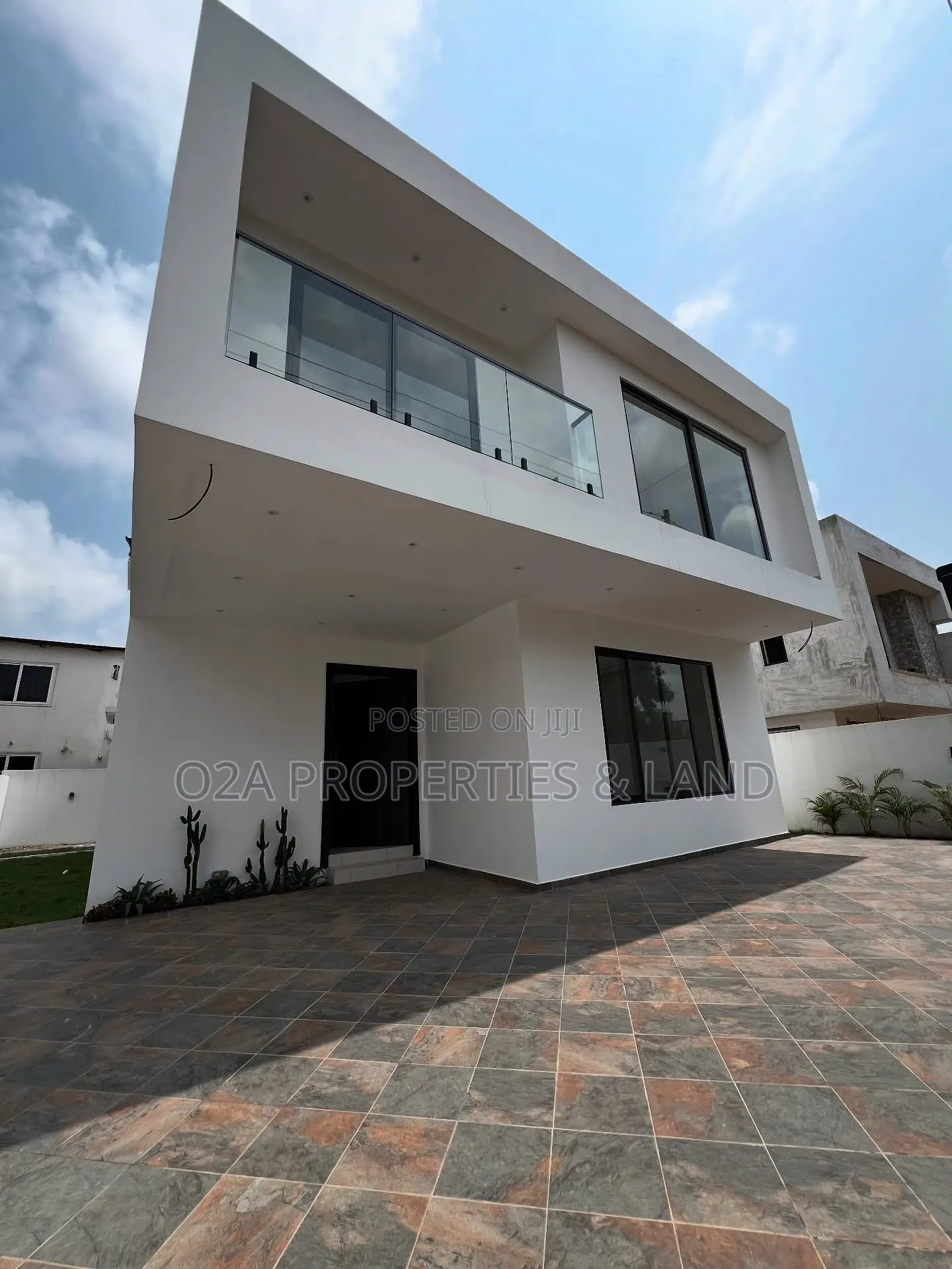3bdrm House in Oyarifa, Ghana Flag for sale in Ghana Flag