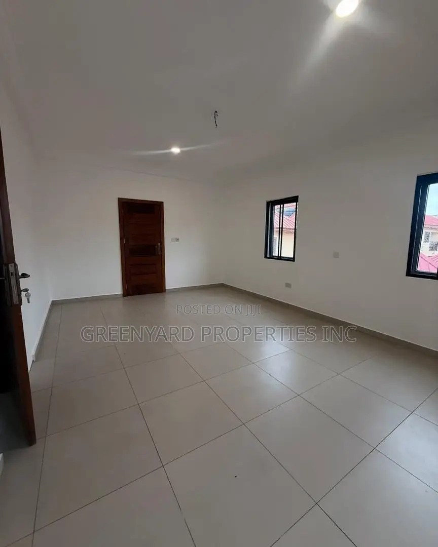 3bdrm House in Oyarifa for sale in Oyarifa