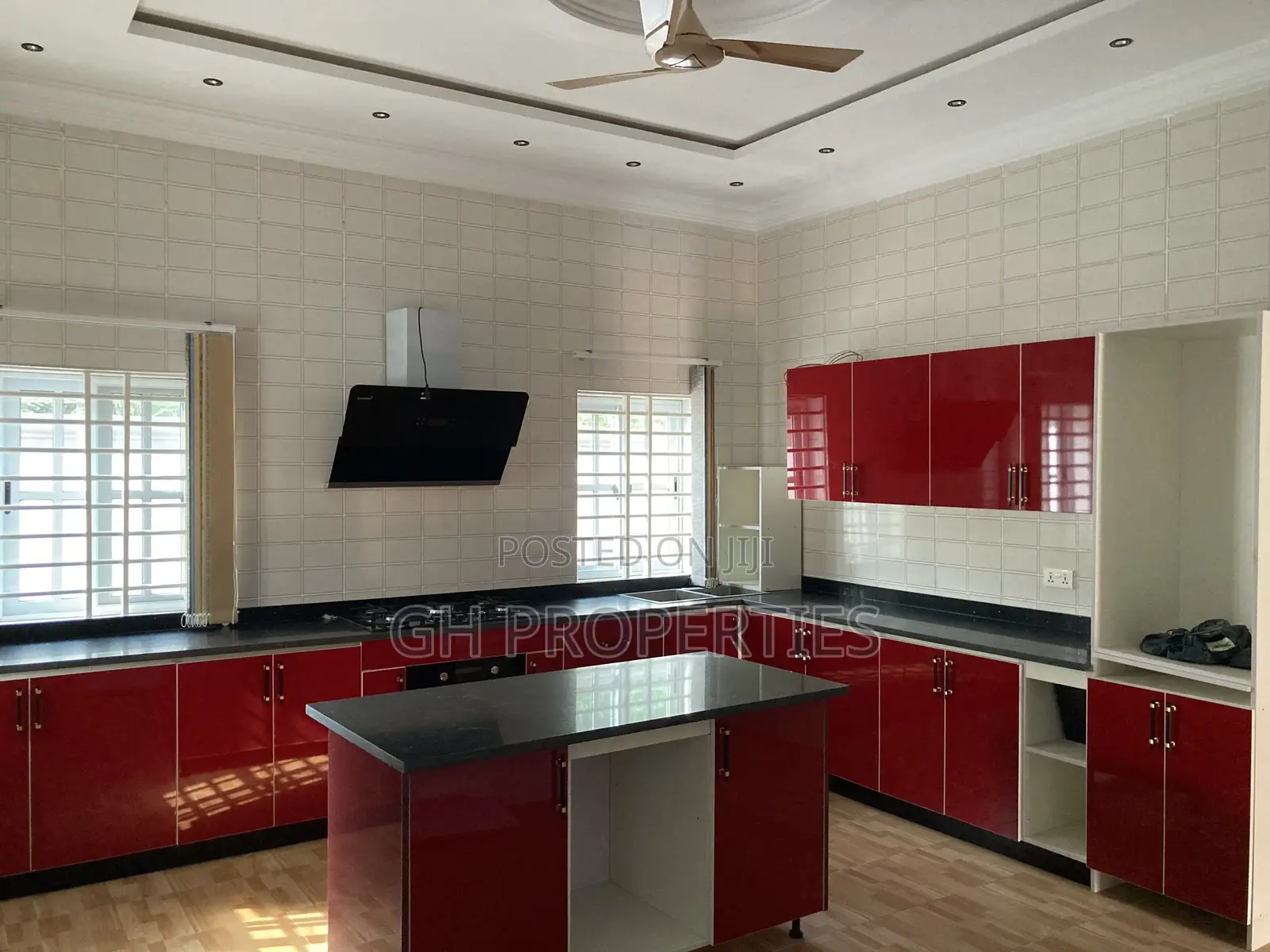 4bdrm Apartment in Four Bedrooms House., Kumasi Metropolitan for sale in Kumasi Metropolitan