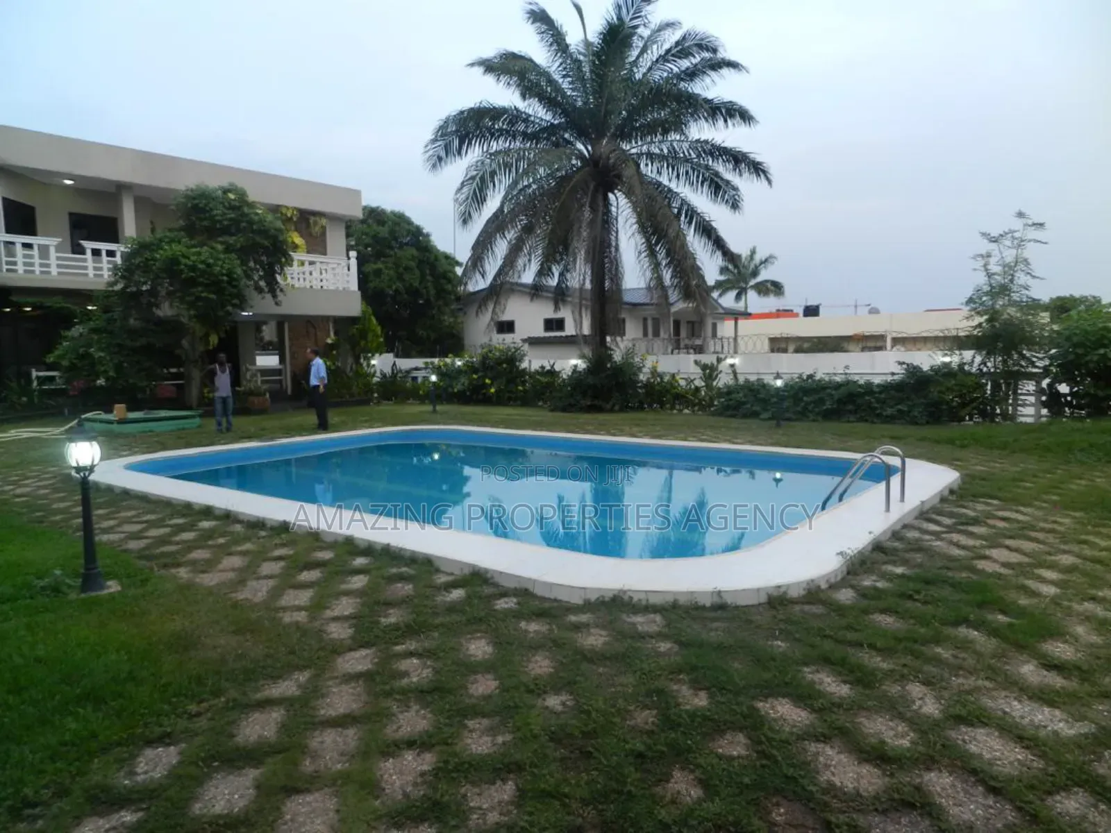 4bdrm House in Airport Residential Area for sale in Airport Residential Area