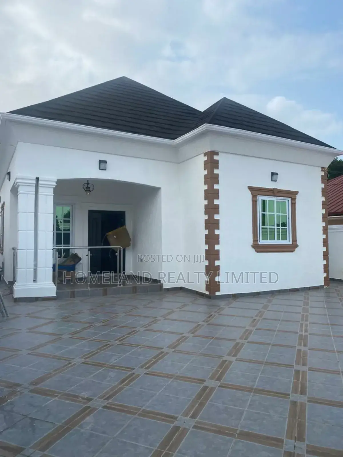 2bdrm Condo in Achimota, Mile 7 for sale in Mile 7