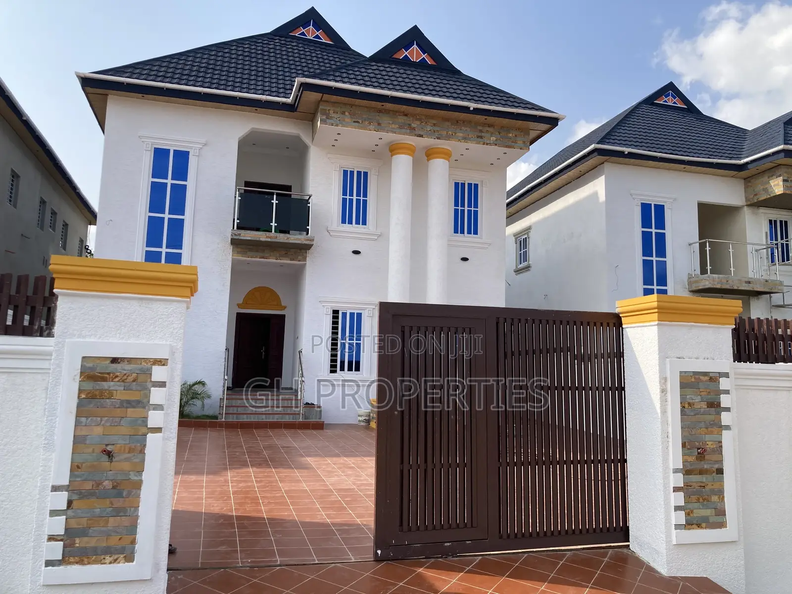 4bdrm House in Executive Four, Kumasi Metropolitan for sale in Kumasi Metropolitan