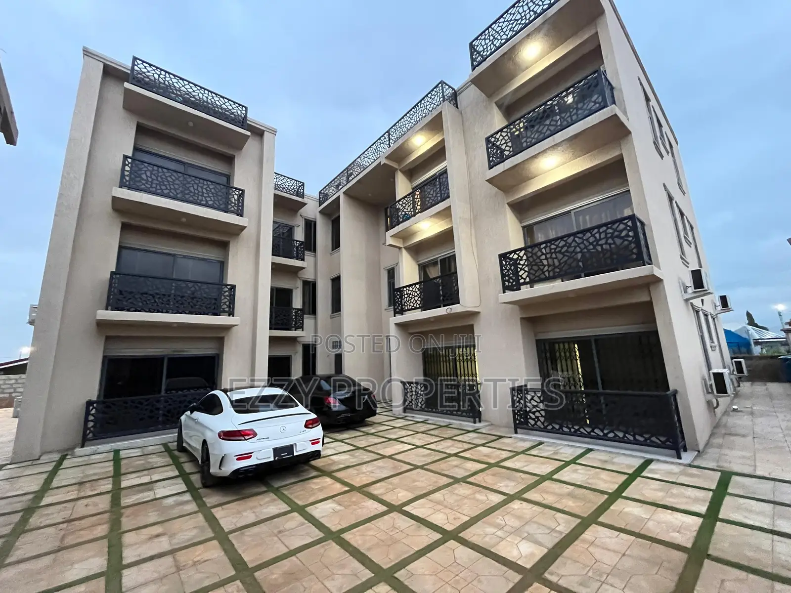 2bdrm Apartment in Maijaw School, Ashaley Botwe for rent in Ashaley Botwe