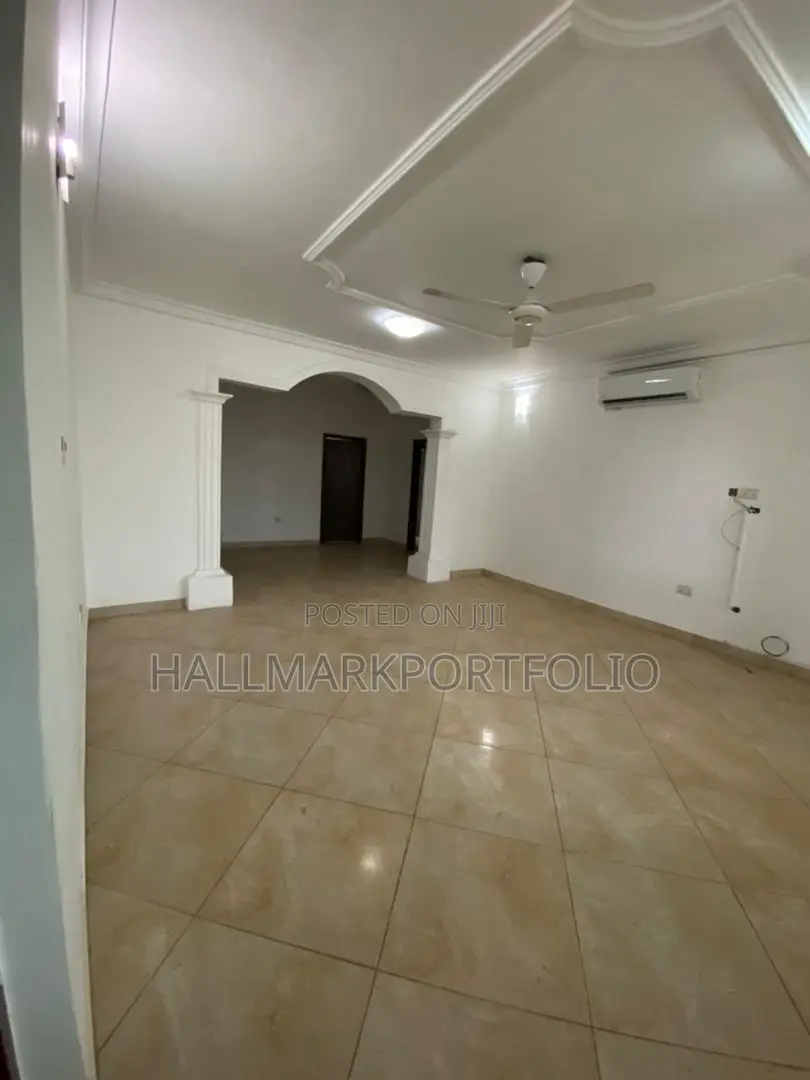 3bdrm Apartment in Upsa Area, East Legon for rent in East Legon