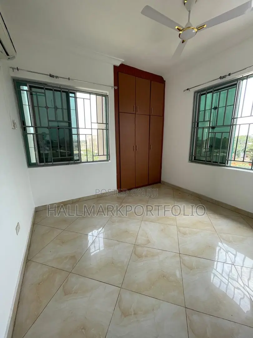 3bdrm Apartment in Upsa Area, East Legon for rent in East Legon