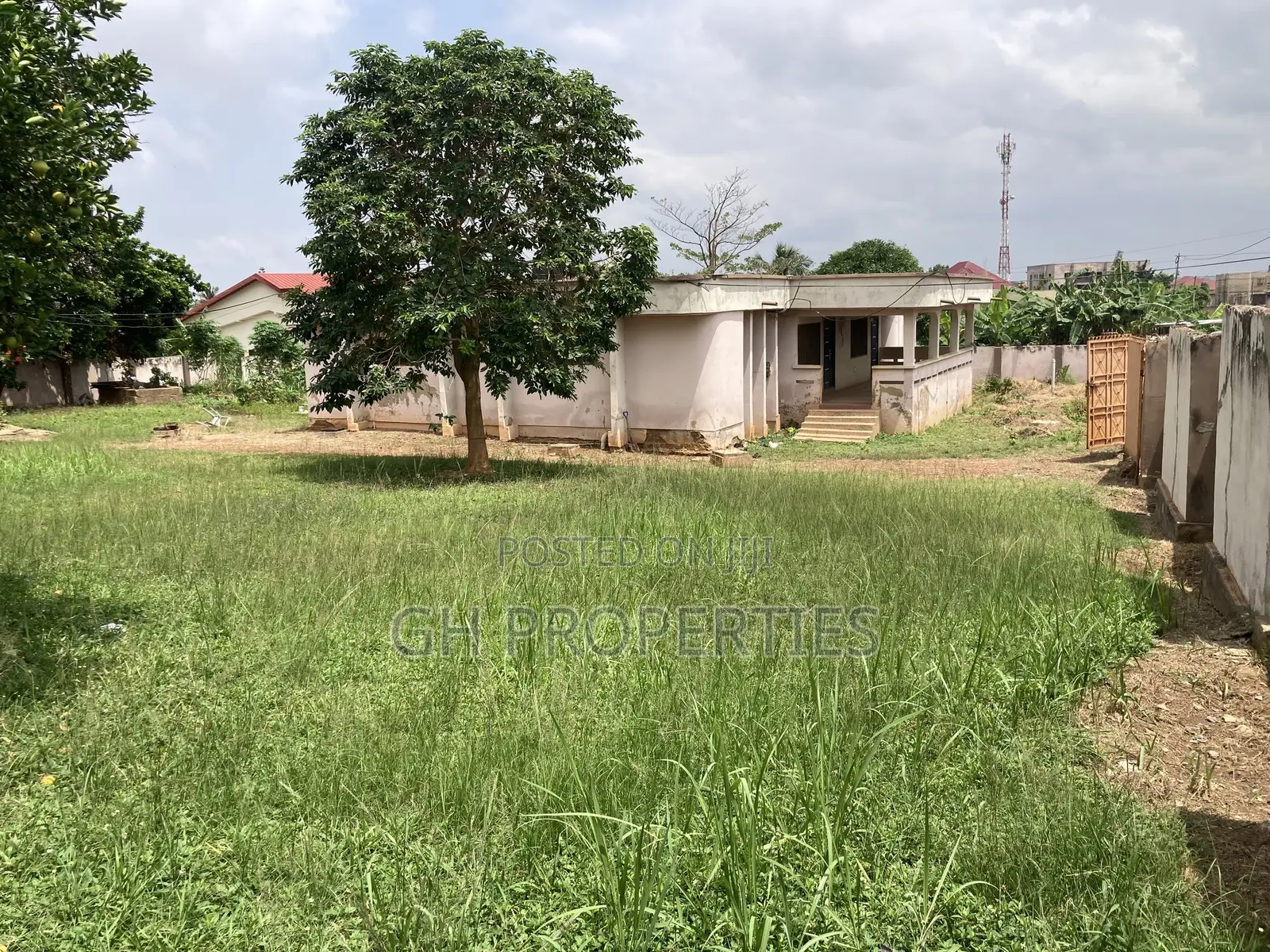 7bdrm House in Daban., Kumasi Metropolitan for sale in Kumasi Metropolitan