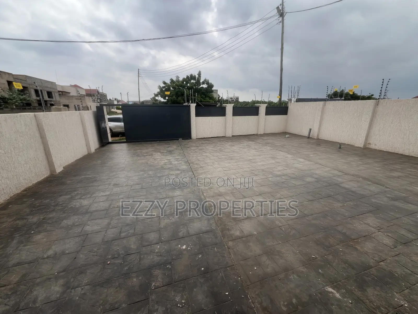 3bdrm Bungalow in East Legon Hills for sale in Ga East Municipal