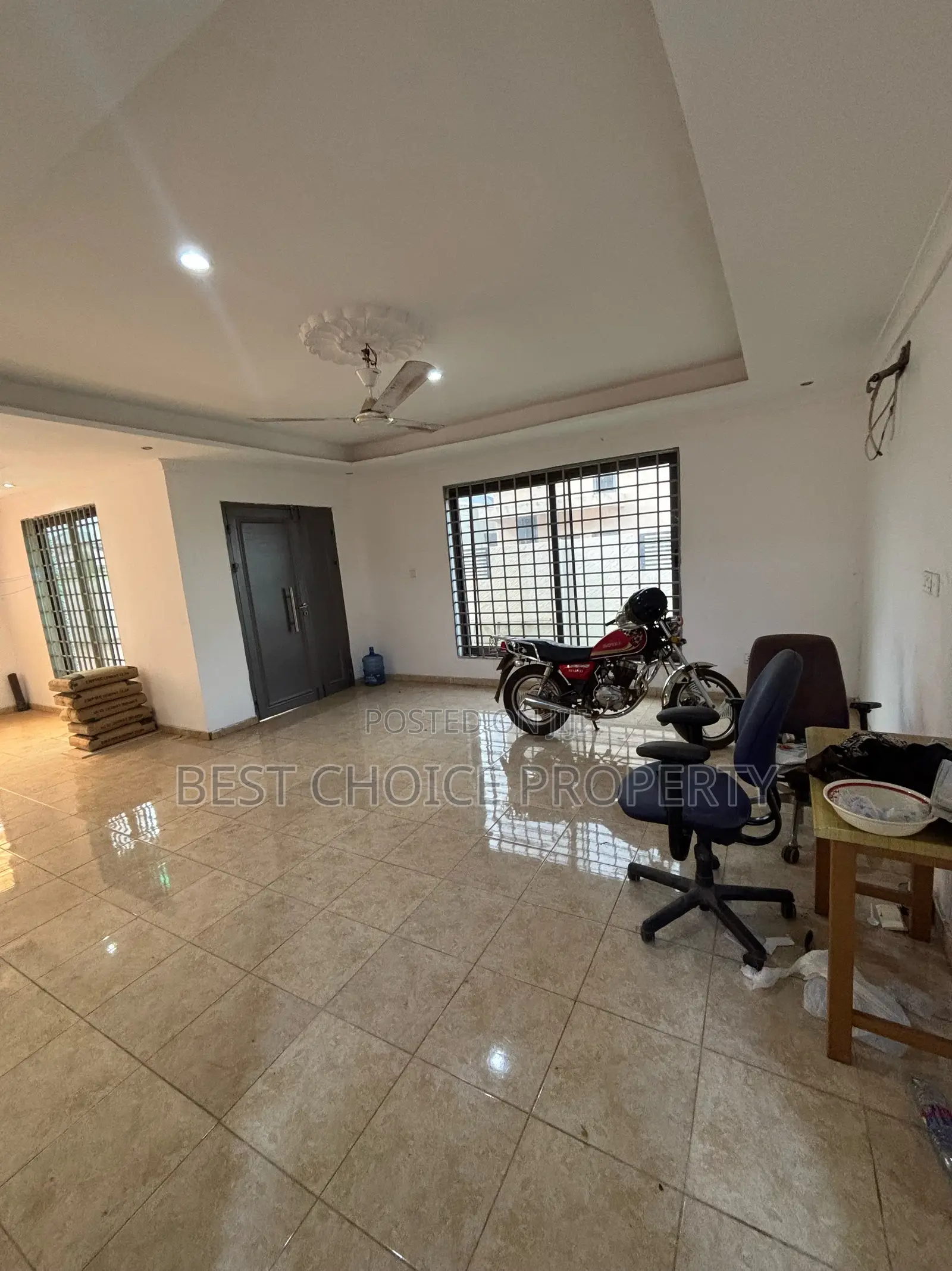 3bdrm Apartment in Adenta, Housing Down for rent in Housing Down