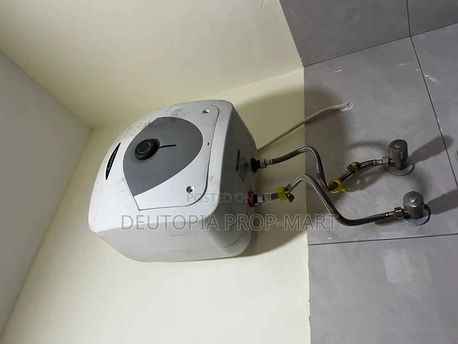 2bdrm Apartment in Adom Estate, Tema Metropolitan for rent in Tema Metropolitan