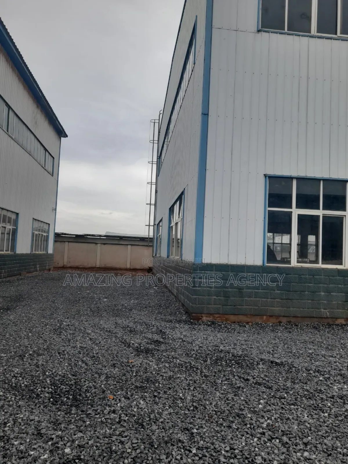 4000 SQM Warehouse for Rent at Tema Industrial Area in Tema Metropolitan