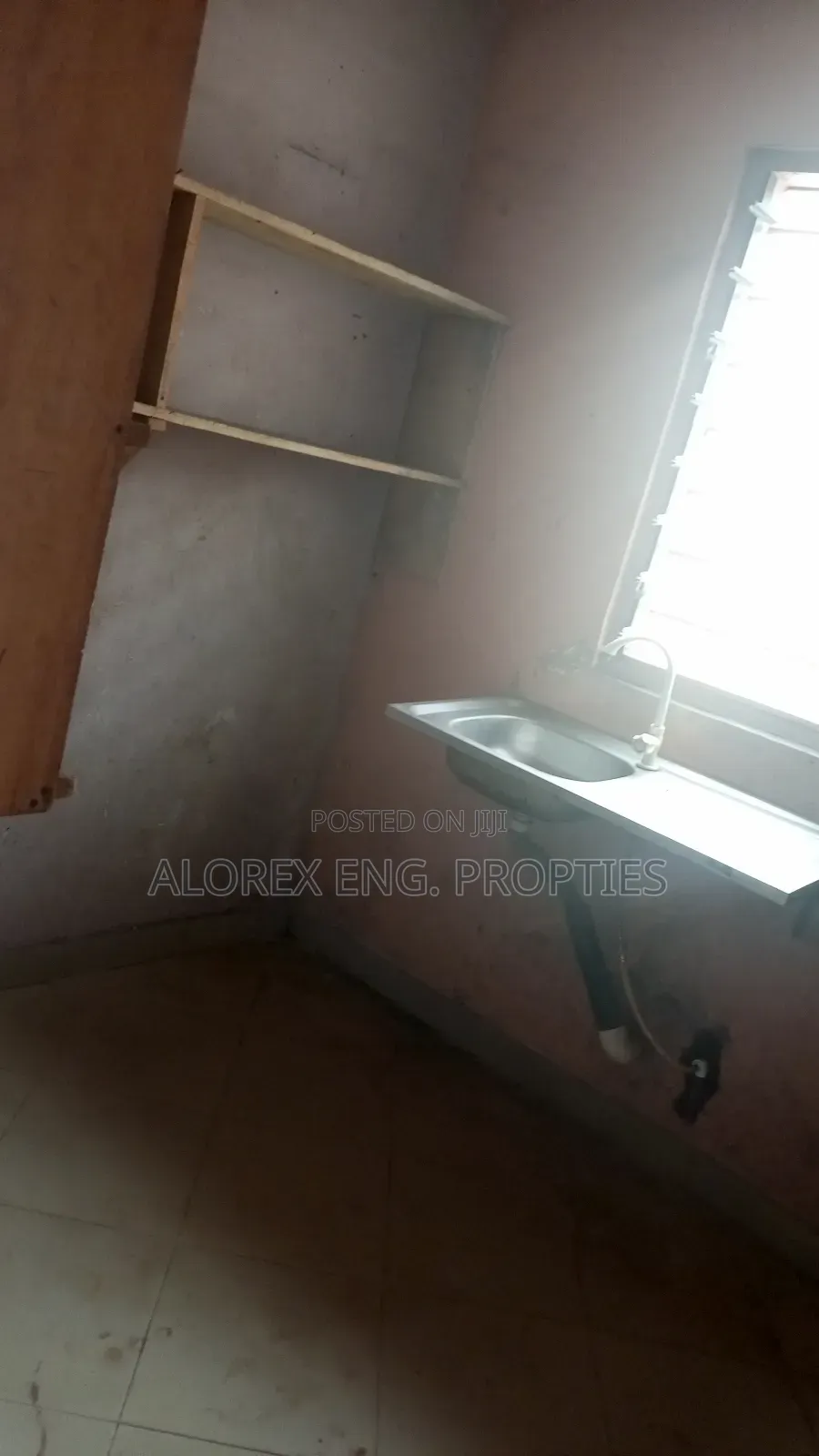 1bdrm Apartment in Single Self, Oyibi for rent in Oyibi