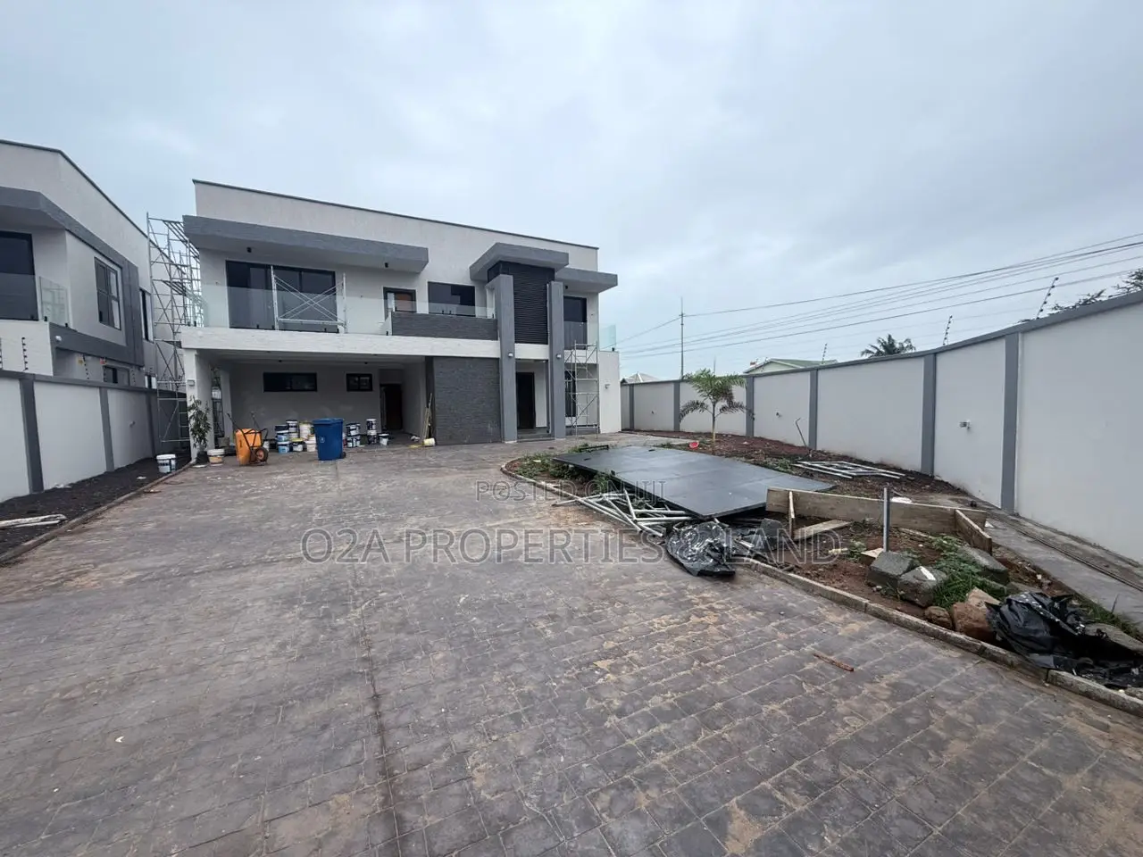 4bdrm House in Teshie Nungua Estate for sale in Teshie-Nungua Estates