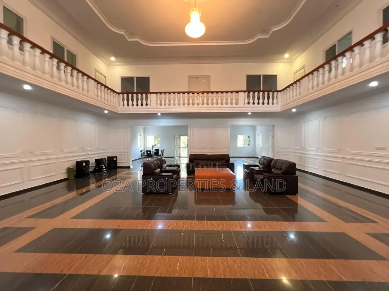 5bdrm House in Aburi for sale in Aburi