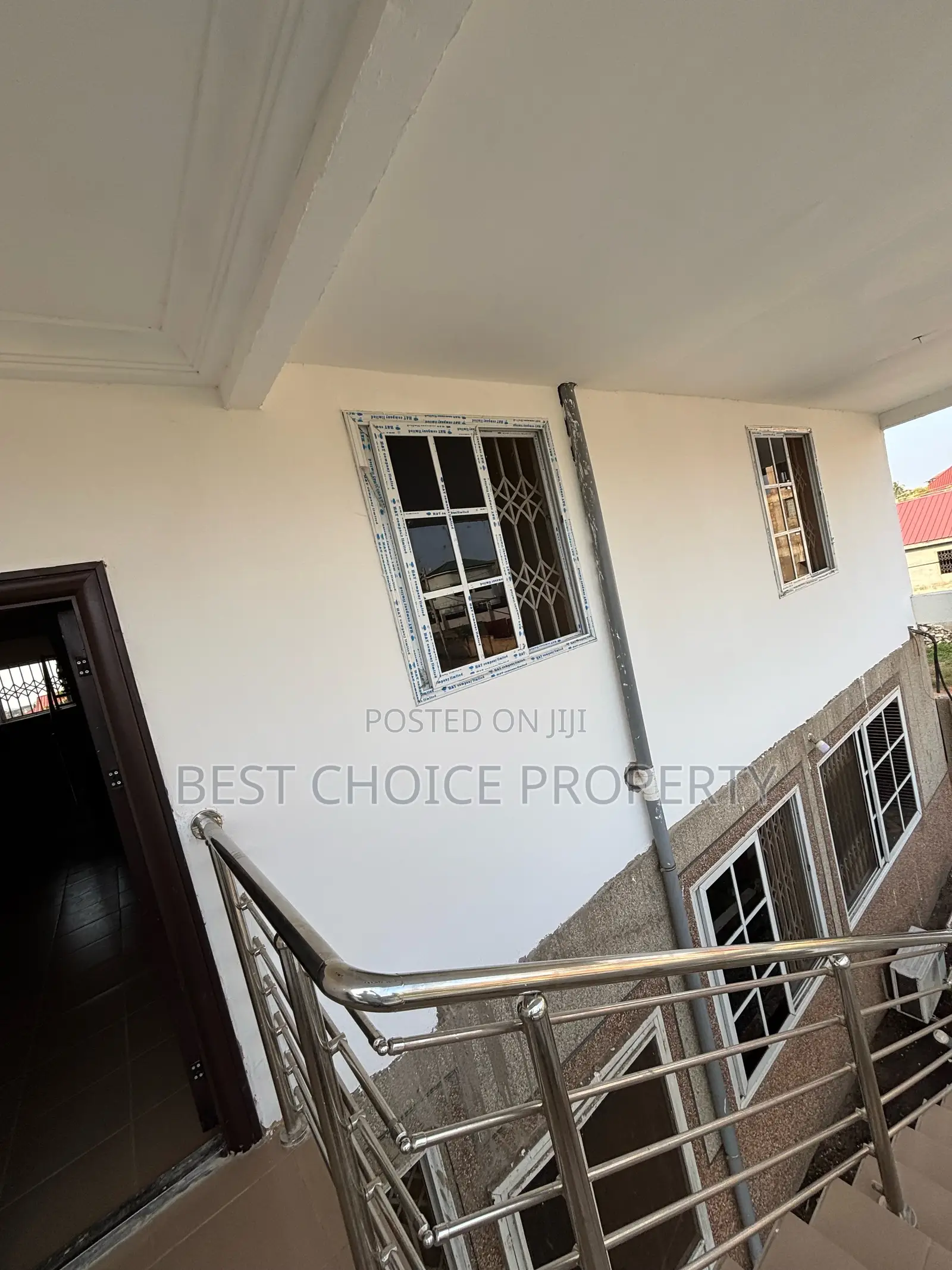 Single Room Sc Available at Adenta Housing Down in Housing Down