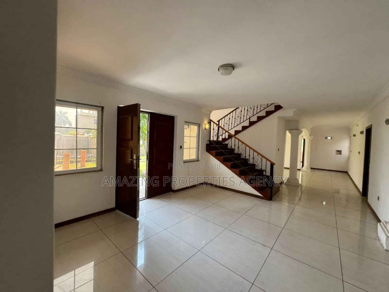 5bdrm Mansion in East Legon for sale in East Legon