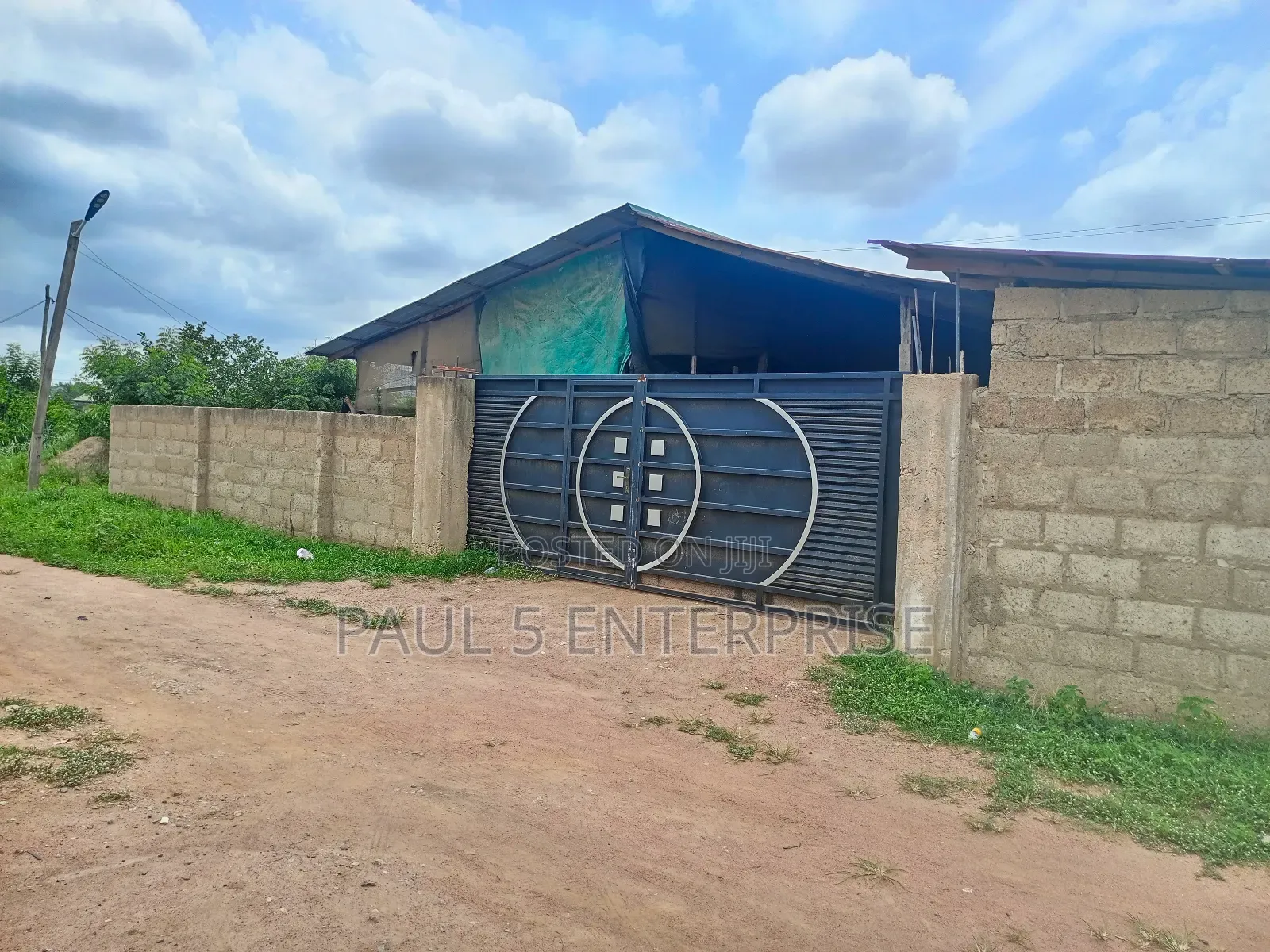 Poultry or Pig Farm for Sale at Kasoa Ofaakor Gada in Kasoa
