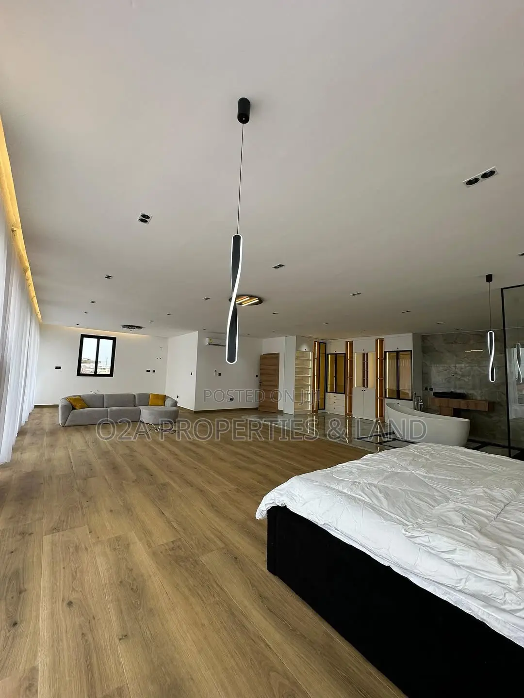4bdrm House in East Legon, A&C Mall Area for sale in A&C Mall Area