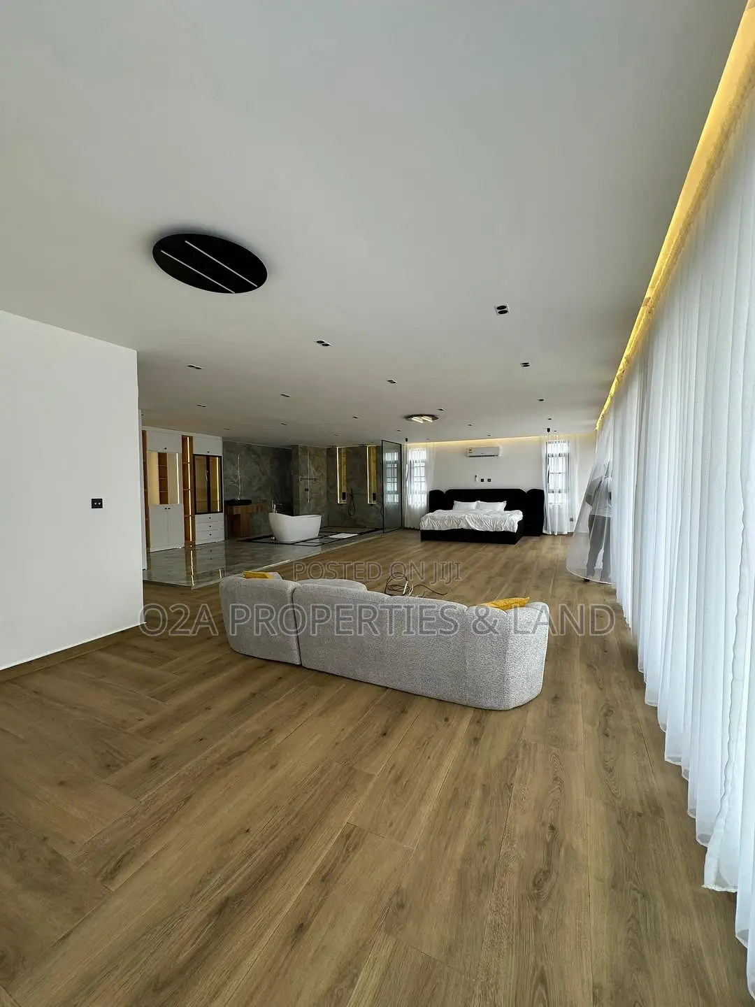 4bdrm House in East Legon, A&C Mall Area for sale in A&C Mall Area