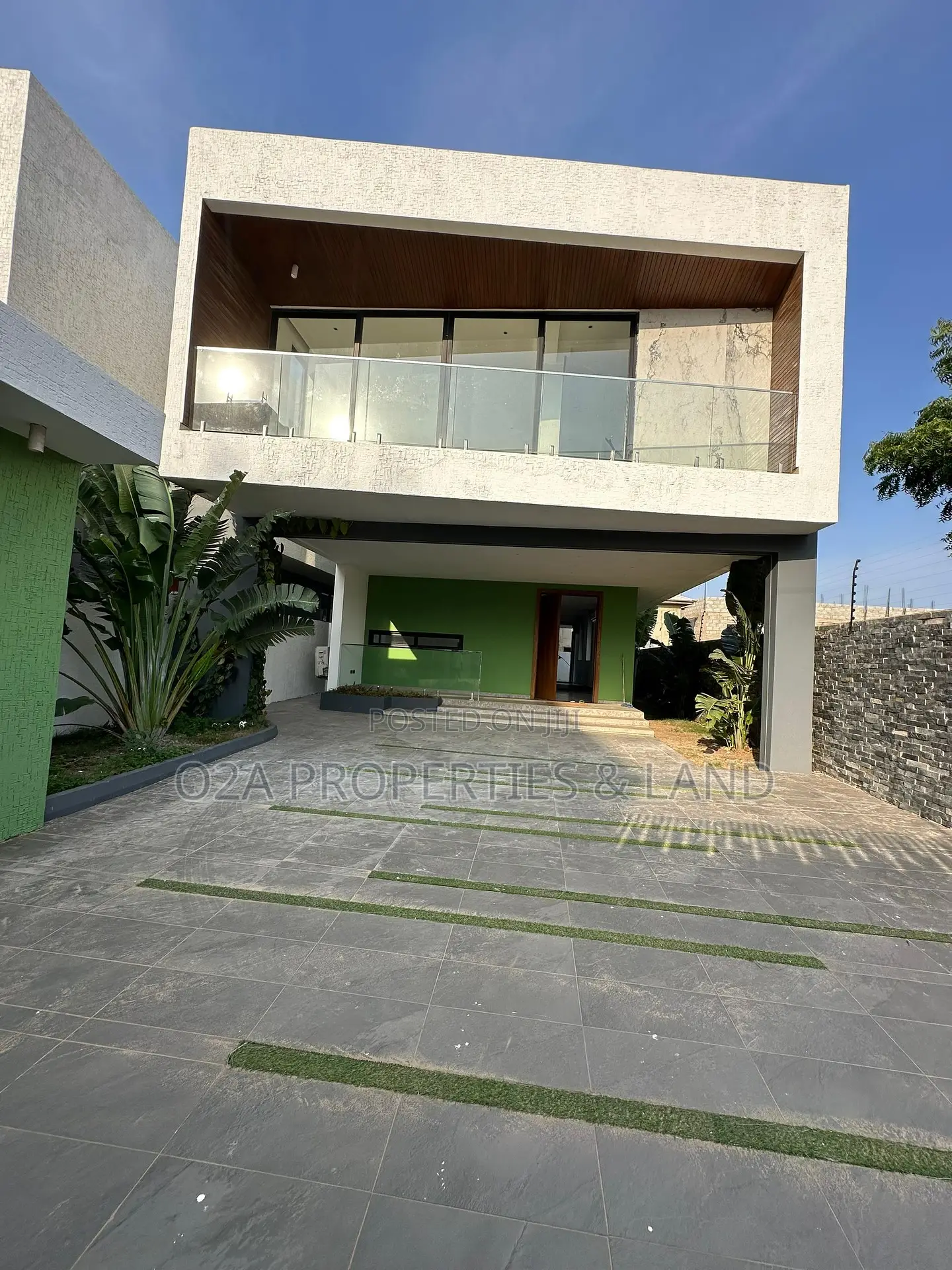 3bdrm House in Ashaley Botwe, Lake Side Estate for rent in Lake Side Estate