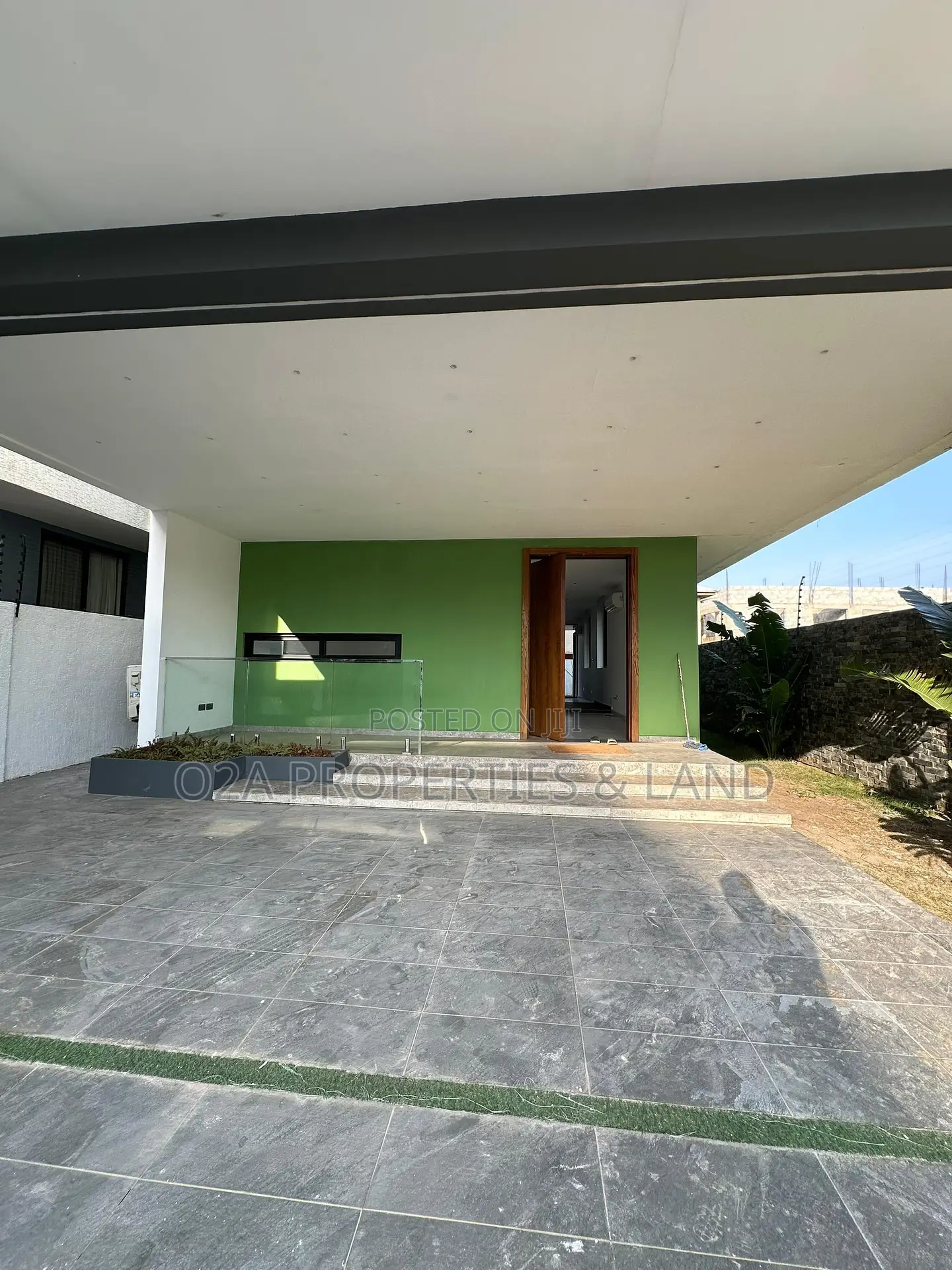 3bdrm House in Ashaley Botwe, Lake Side Estate for rent in Lake Side Estate