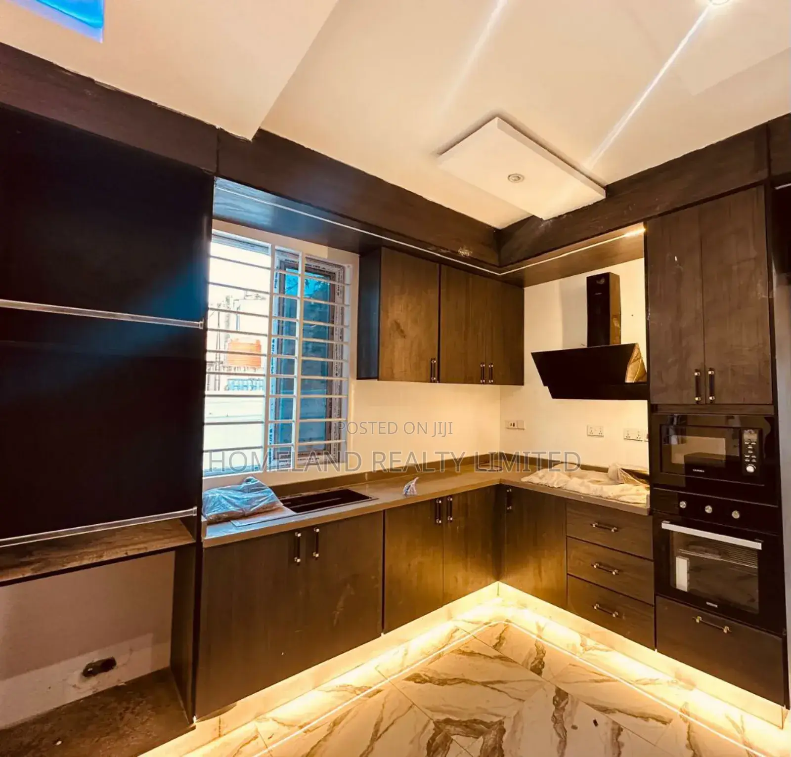 4bdrm Duplex in Botwe Star-Bite for sale in Ashaley Botwe