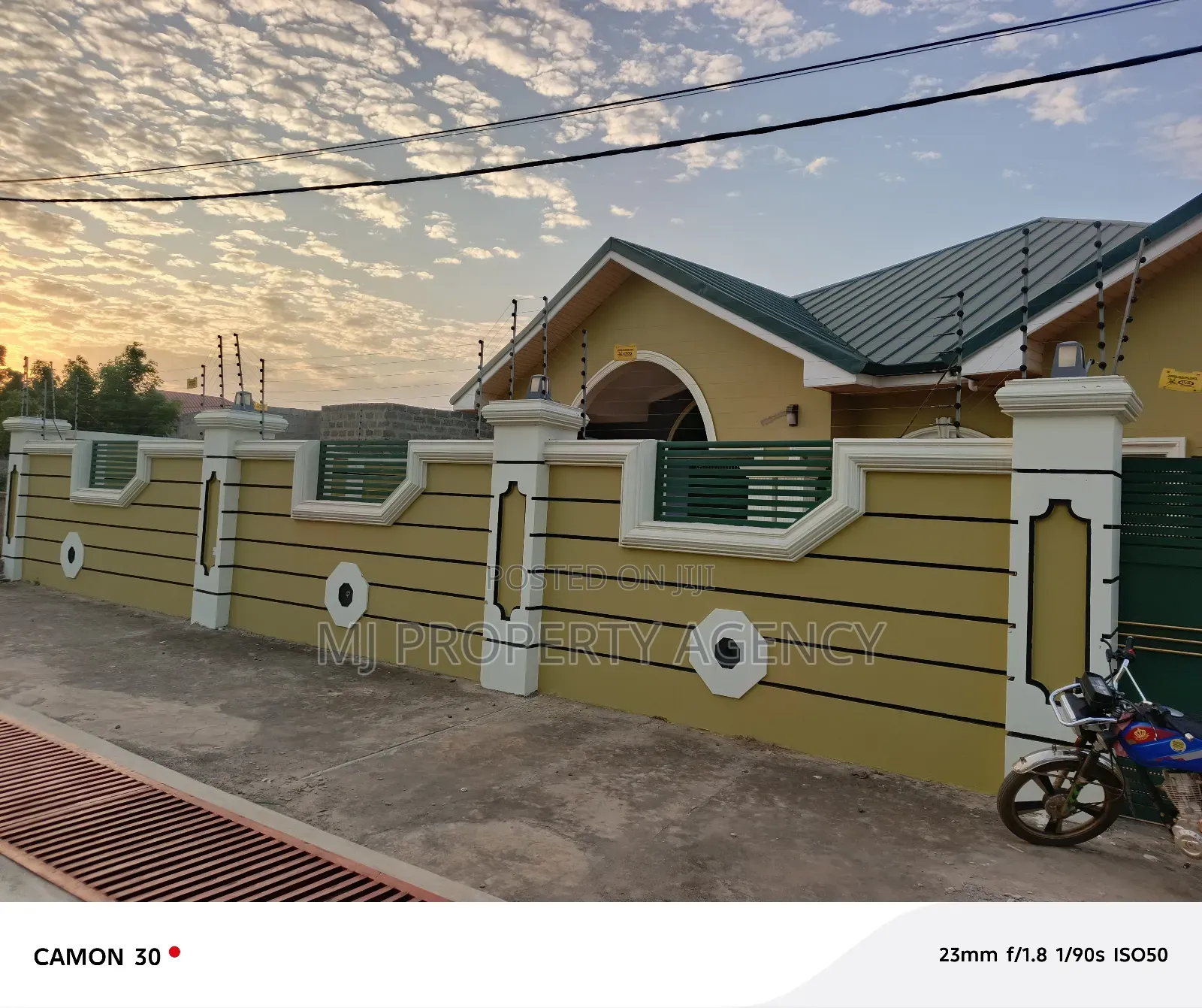 4bdrm House in Community 25, Tema Metropolitan for rent in Tema Metropolitan