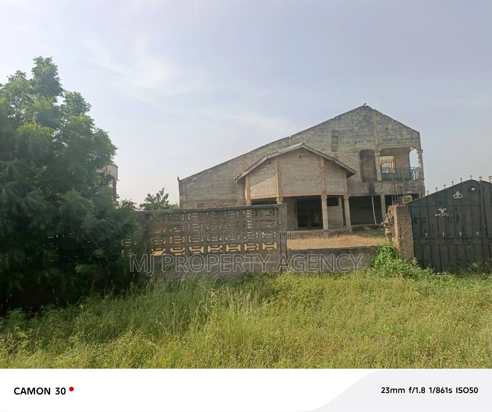 5bdrm House in Community 25, Tema Metropolitan for sale in Tema Metropolitan