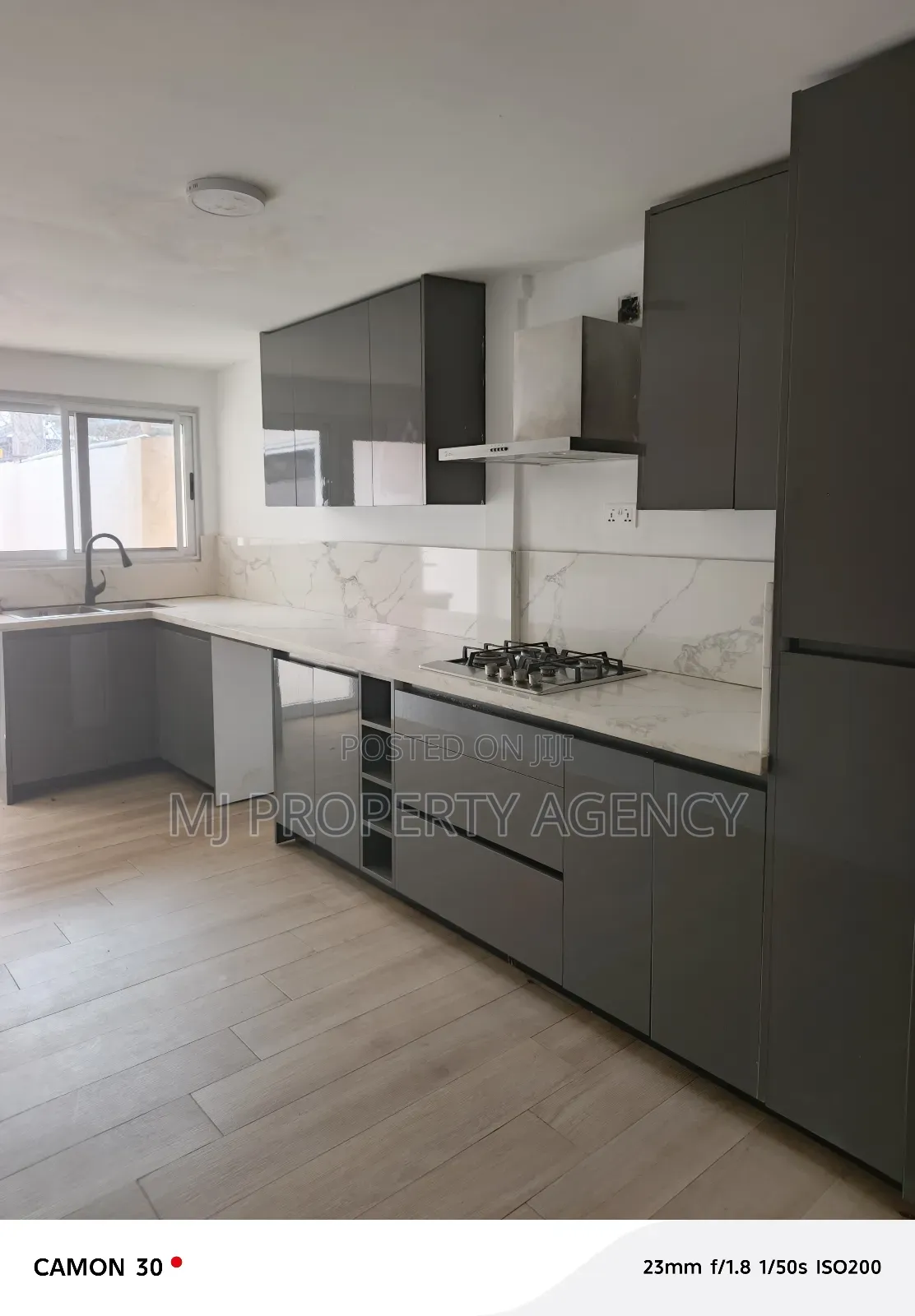 3bdrm House in Hfc Estate, Tema Metropolitan for rent in Tema Metropolitan