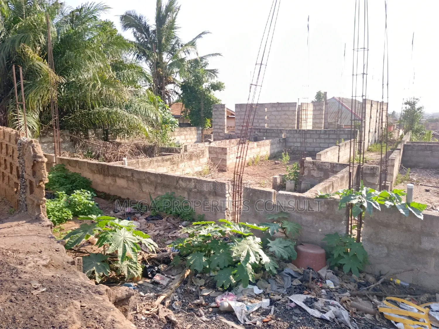 8bdrm House in Lapaz for sale in Lapaz