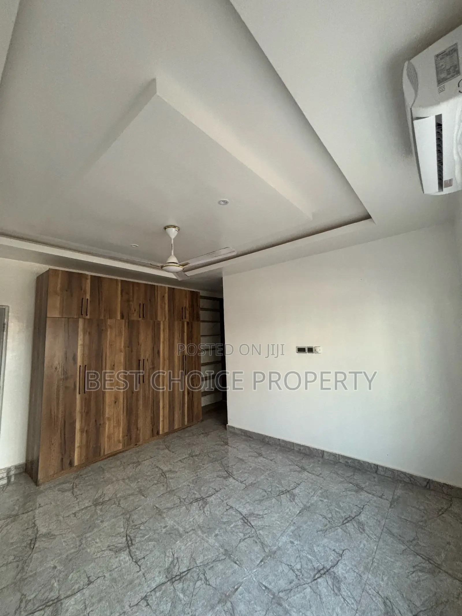 Executive 3 Bedrooms House for Sale in New Legon