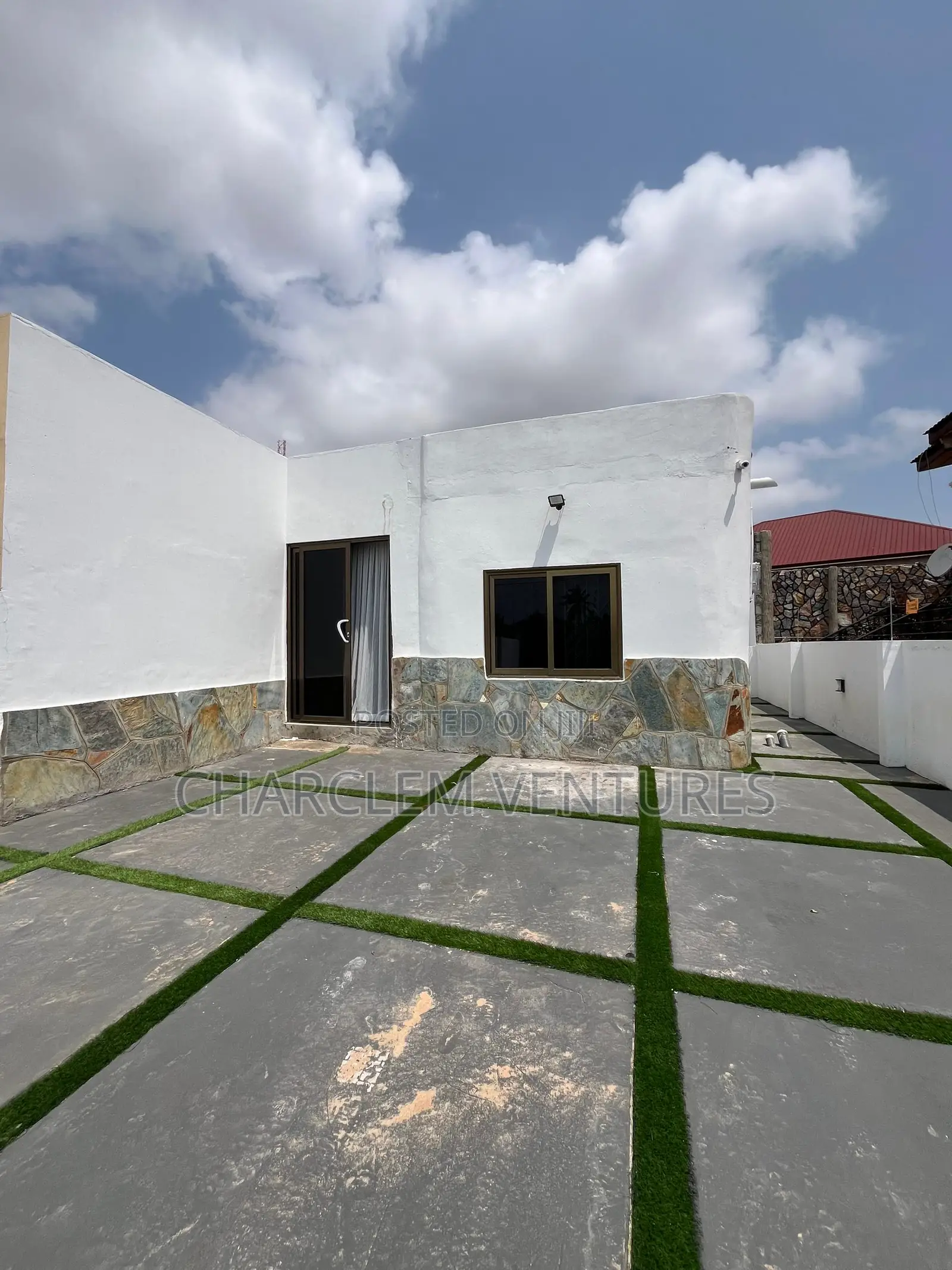 Furnished 2bdrm House in Charclem Ventures, East Legon for rent in East Legon