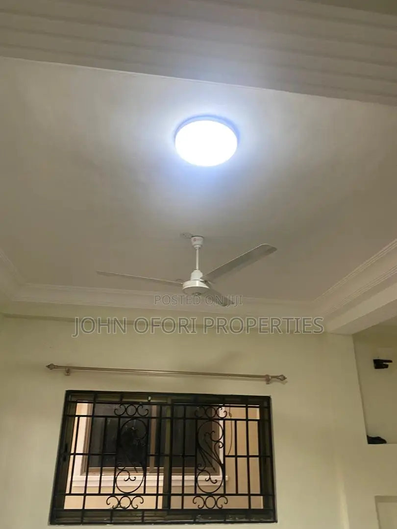 2bdrm Apartment in Emena Hospital, Kumasi Metropolitan for rent in Kumasi Metropolitan