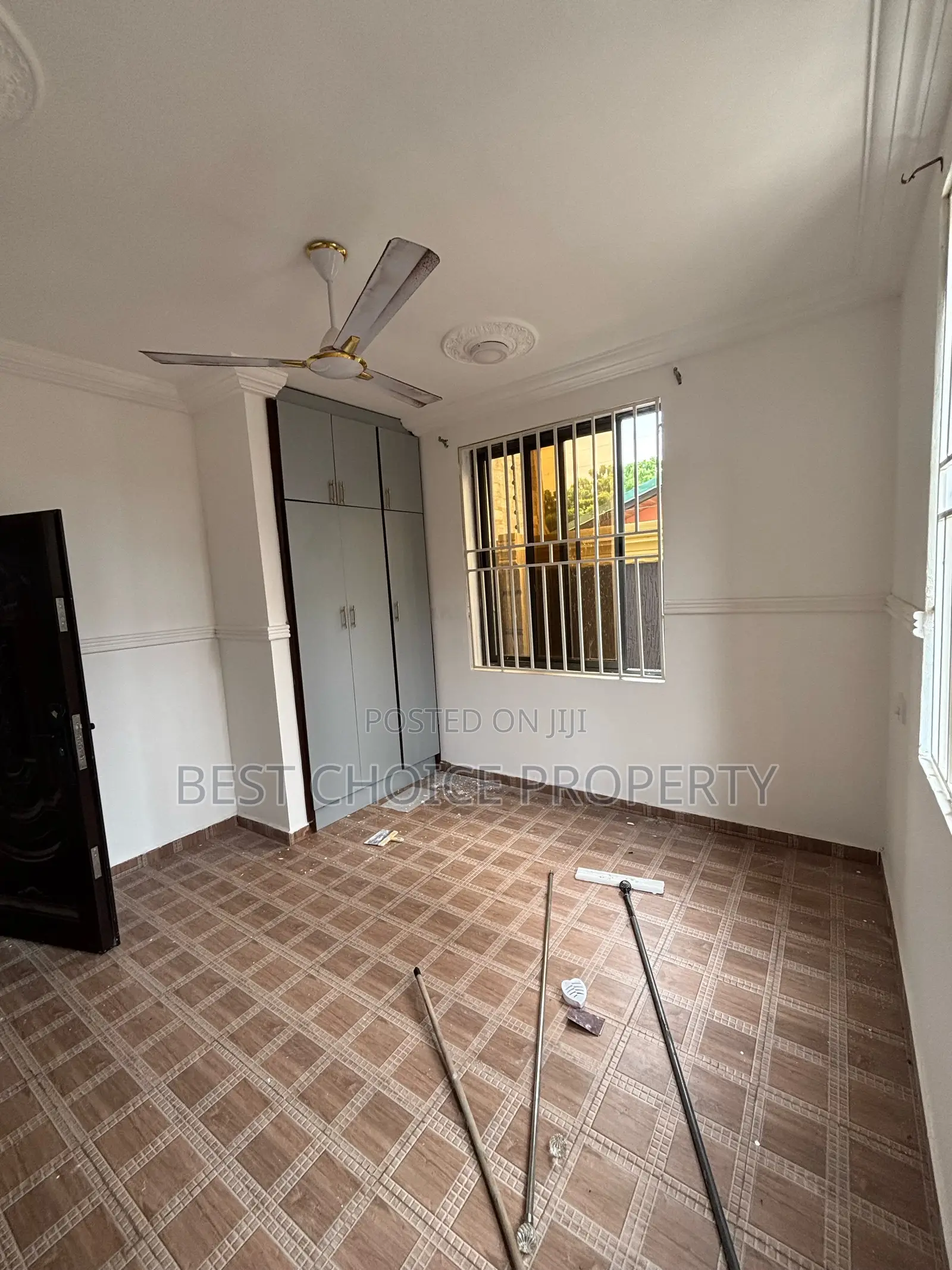 Chamber and Hall Sc Adenta in Adenta