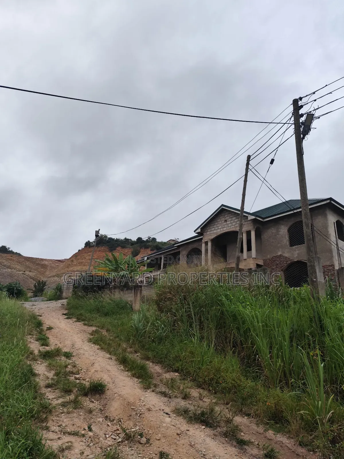 5bdrm House in Kwabenya Hills for sale in Kwabenya