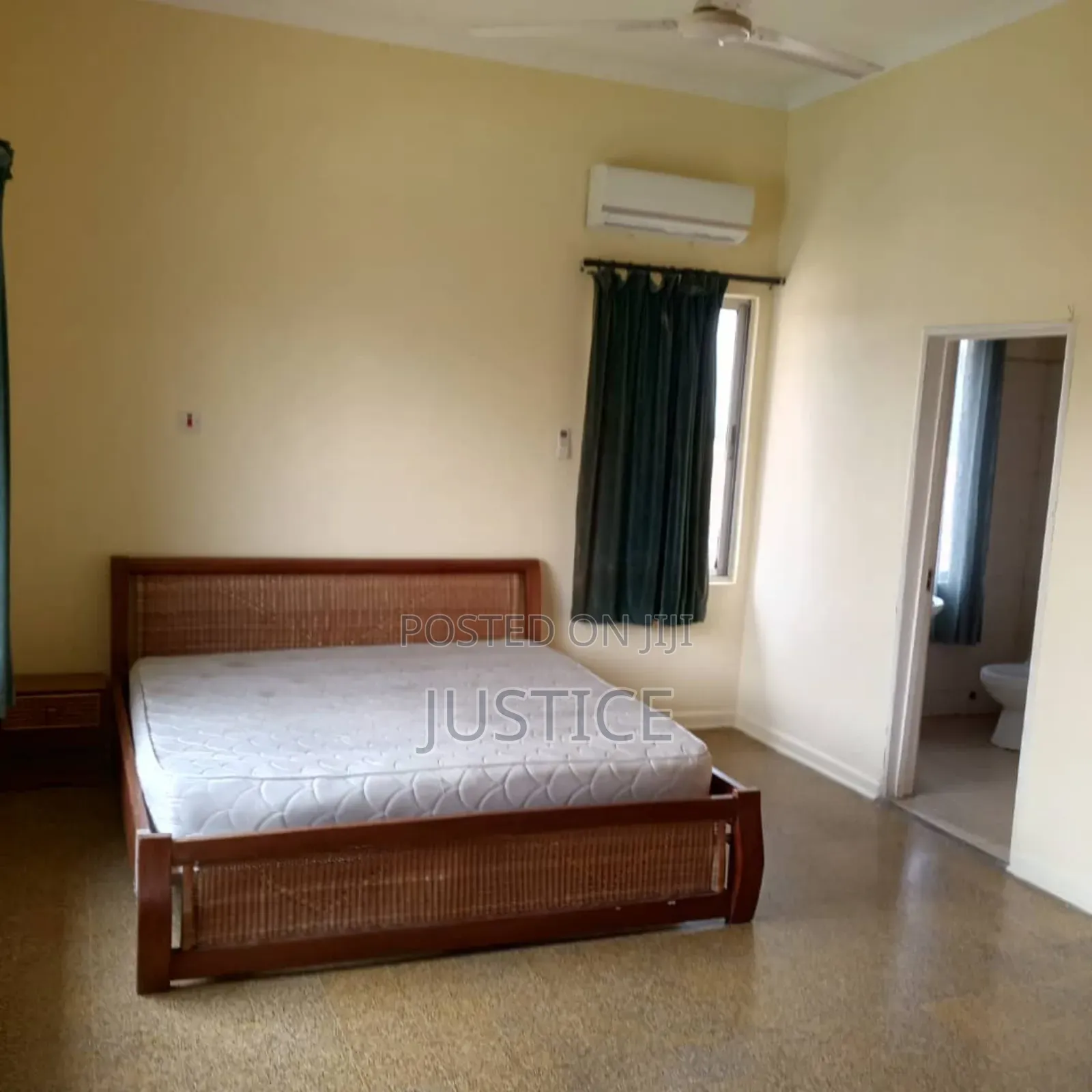 20bdrm Apartment in Osu for sale in Osu