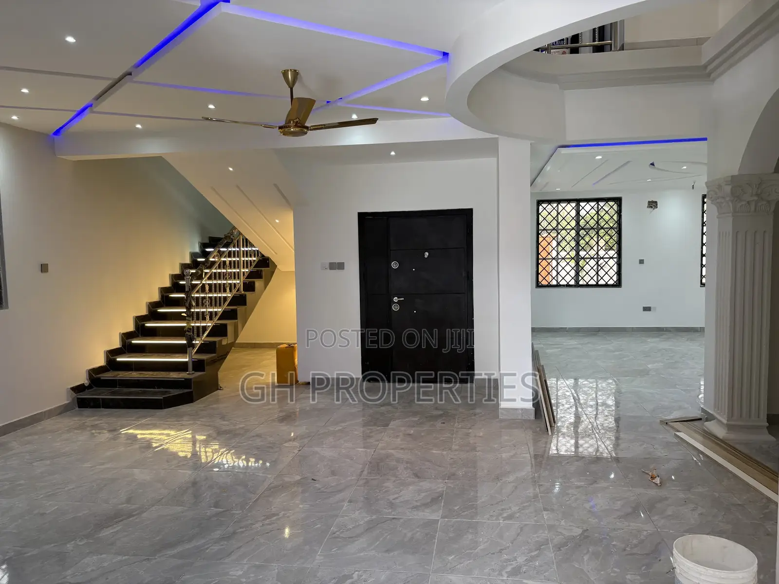 7bdrm Mansion in Atasemanso., Kumasi Metropolitan for sale in Kumasi Metropolitan