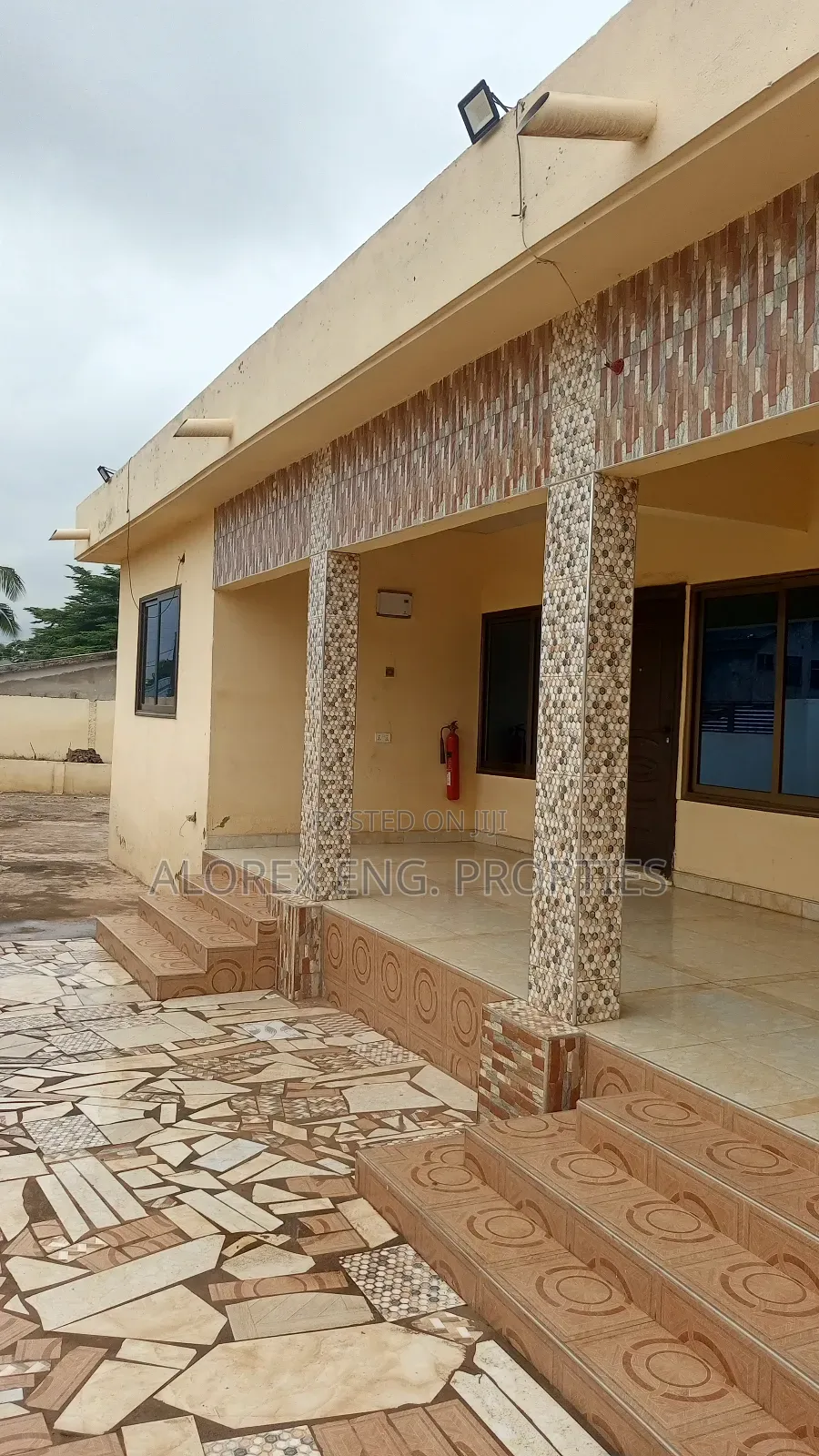 2bdrm Apartment in Housing Flat, Adenta for rent in Adenta