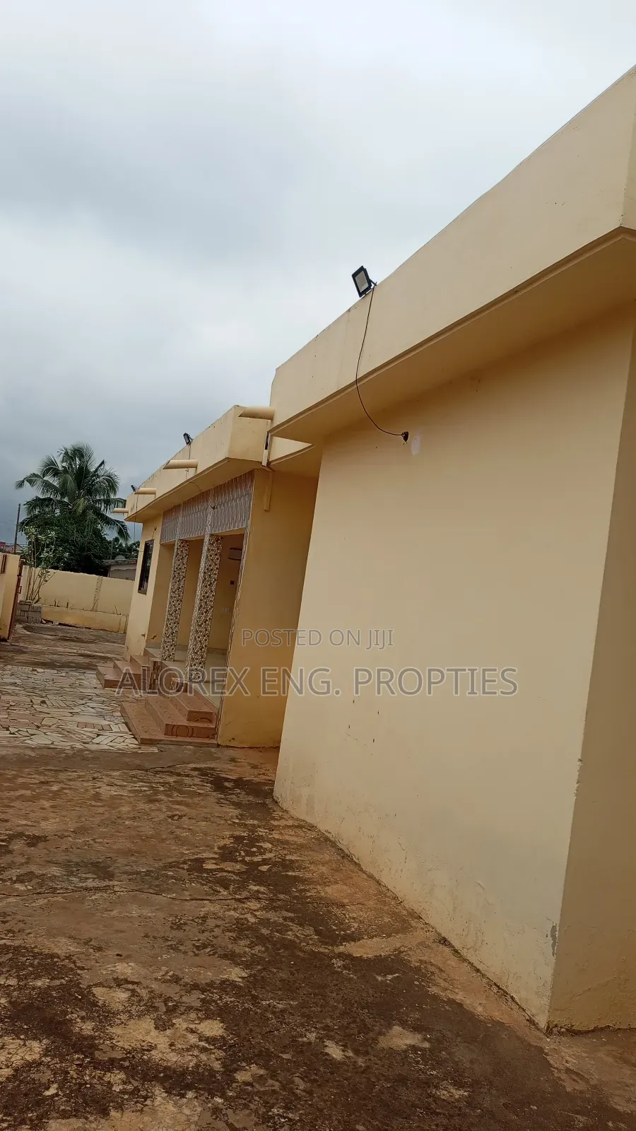 2bdrm Apartment in Housing Flat, Adenta for rent in Adenta