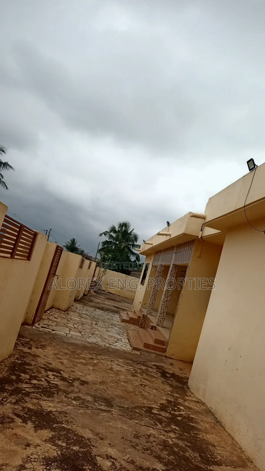 2bdrm Apartment in Housing Flat, Adenta for rent in Adenta