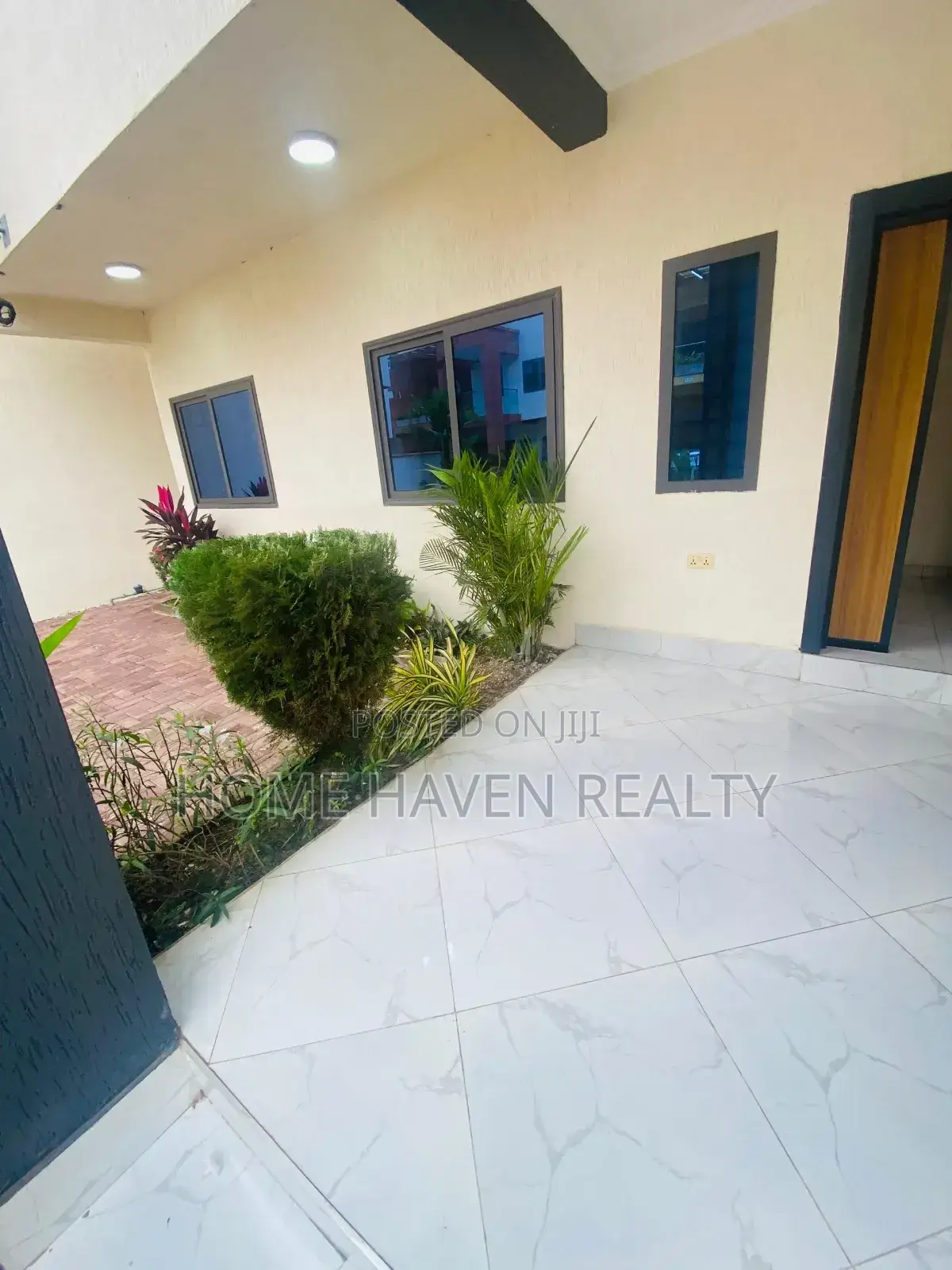 3bdrm House in Mile 7, Achimota for rent in Achimota