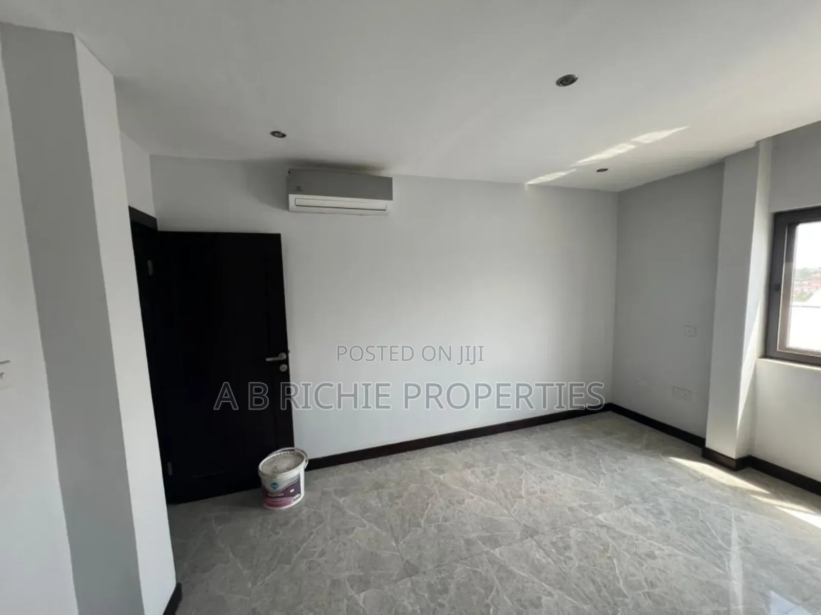 2bdrm Apartment in Ab Richie Properties, Abelemkpe for sale in Abelemkpe