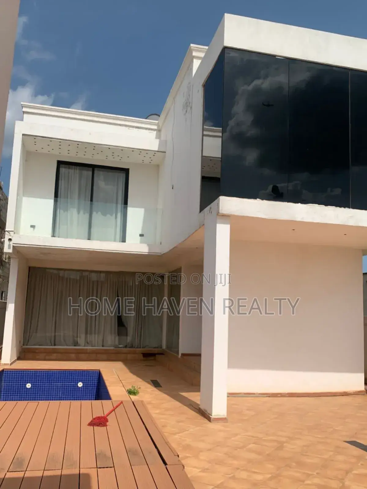 Furnished 3bdrm House in Hills, East Legon for rent in East Legon