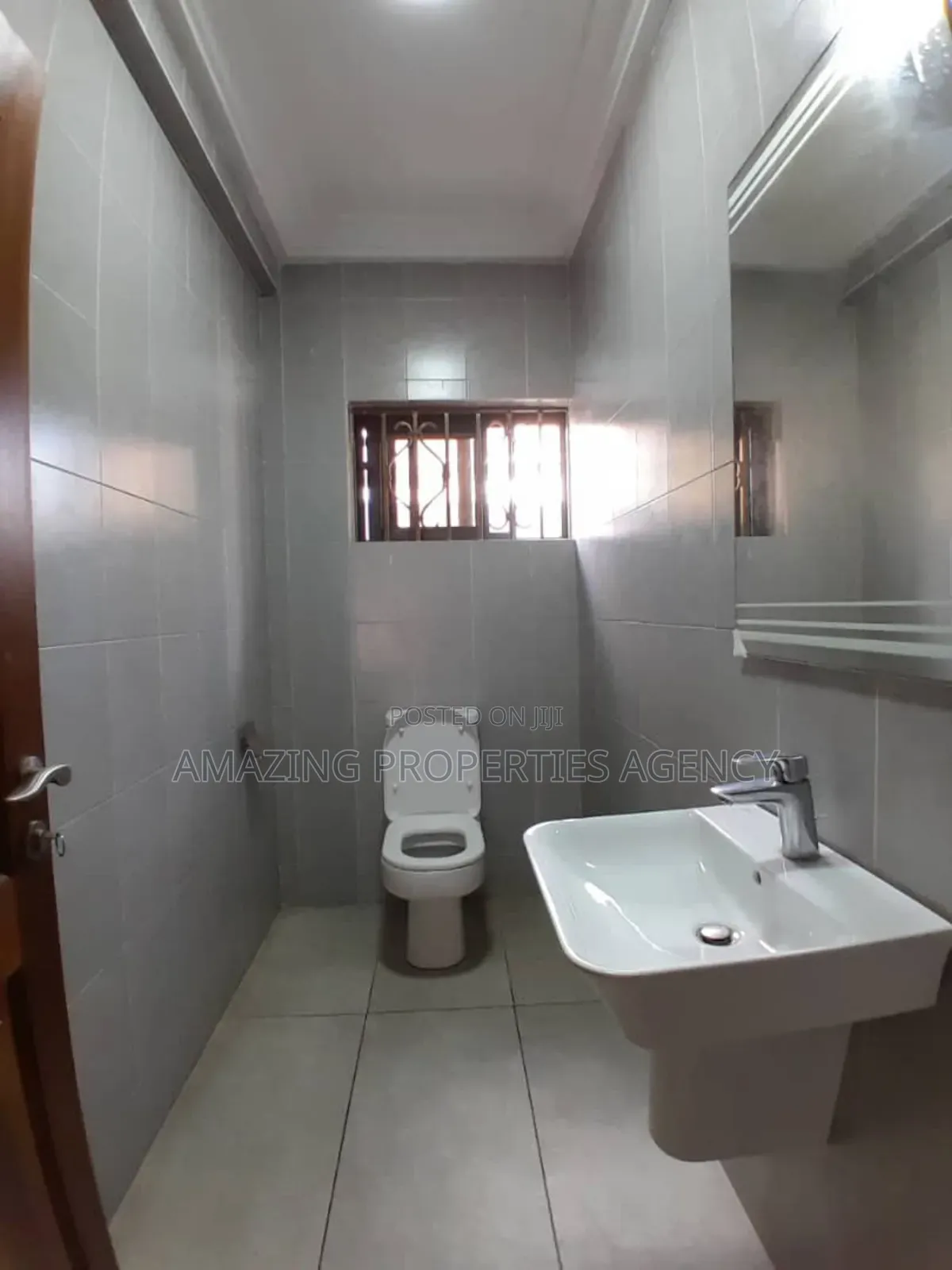 Furnished 5bdrm House in Adjiriganor for rent in Adjiriganor