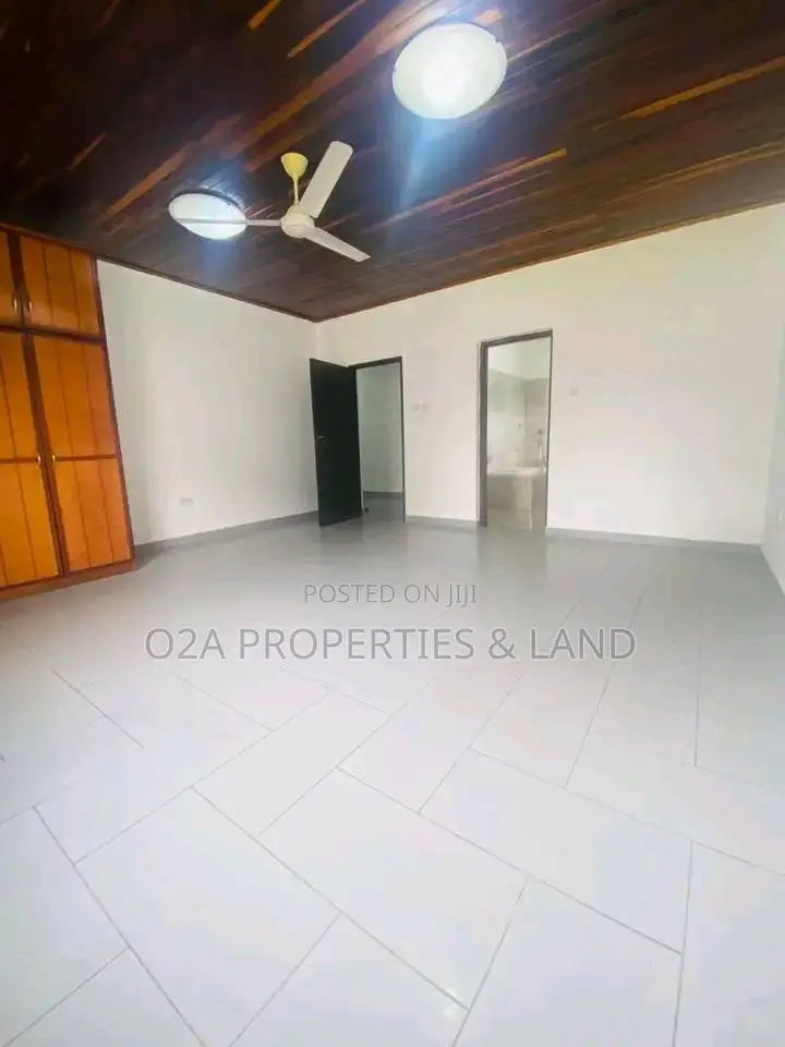 5bdrm House in East Legon, Bawaleshie for rent in Bawaleshie