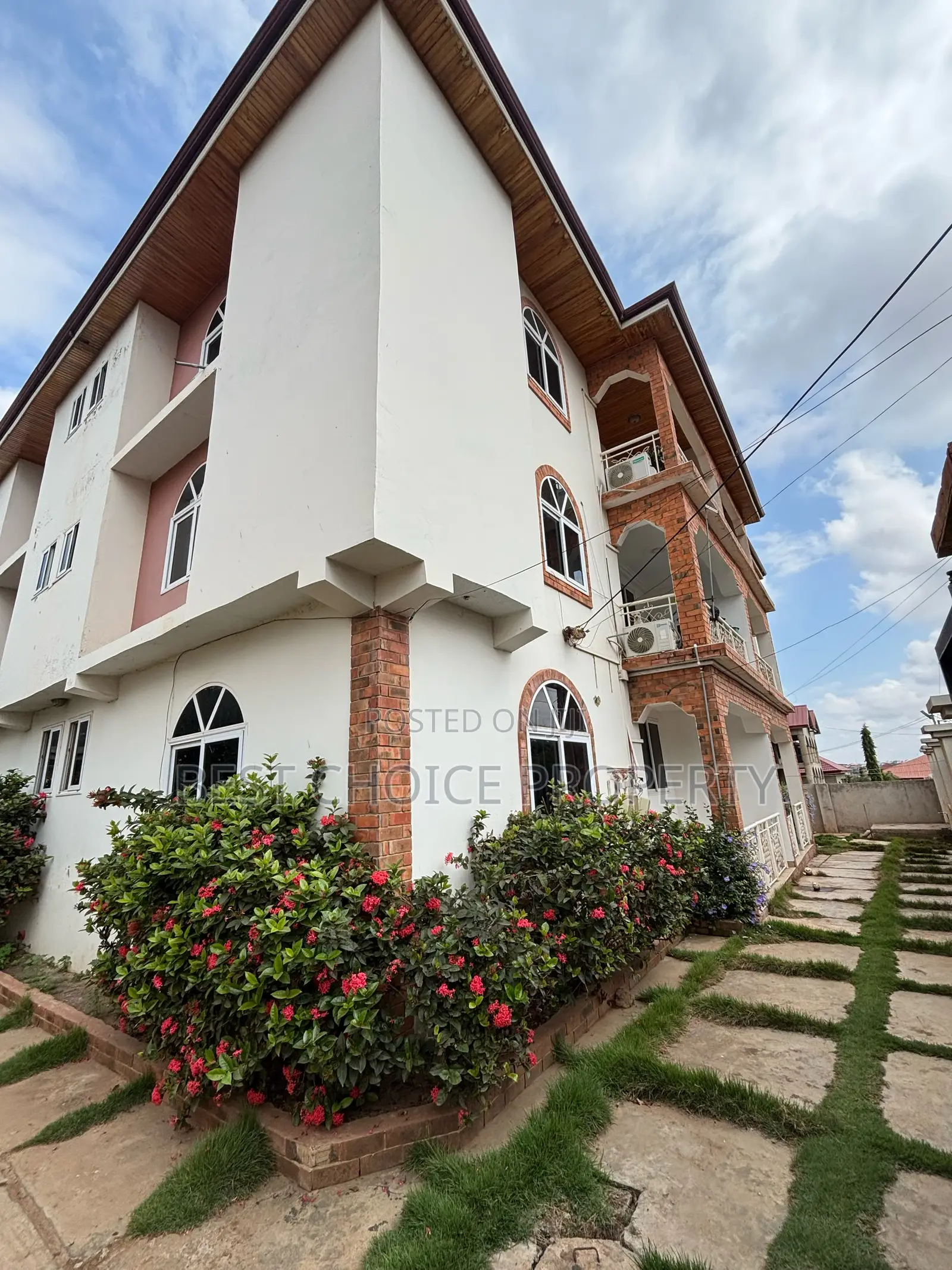 2 Bedroom Apartment for Rent at New Nation in Lake Side Estate