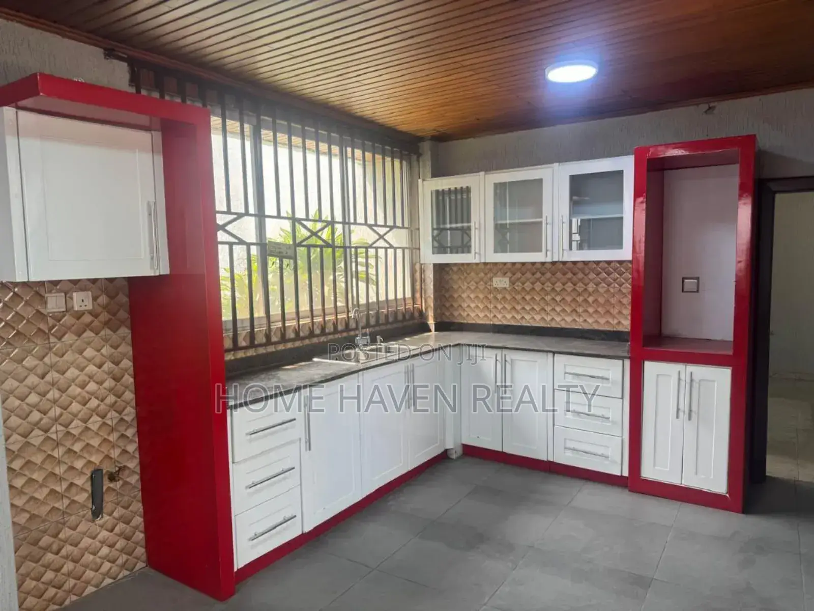 5bdrm House in Abelemkpe for rent in Abelemkpe