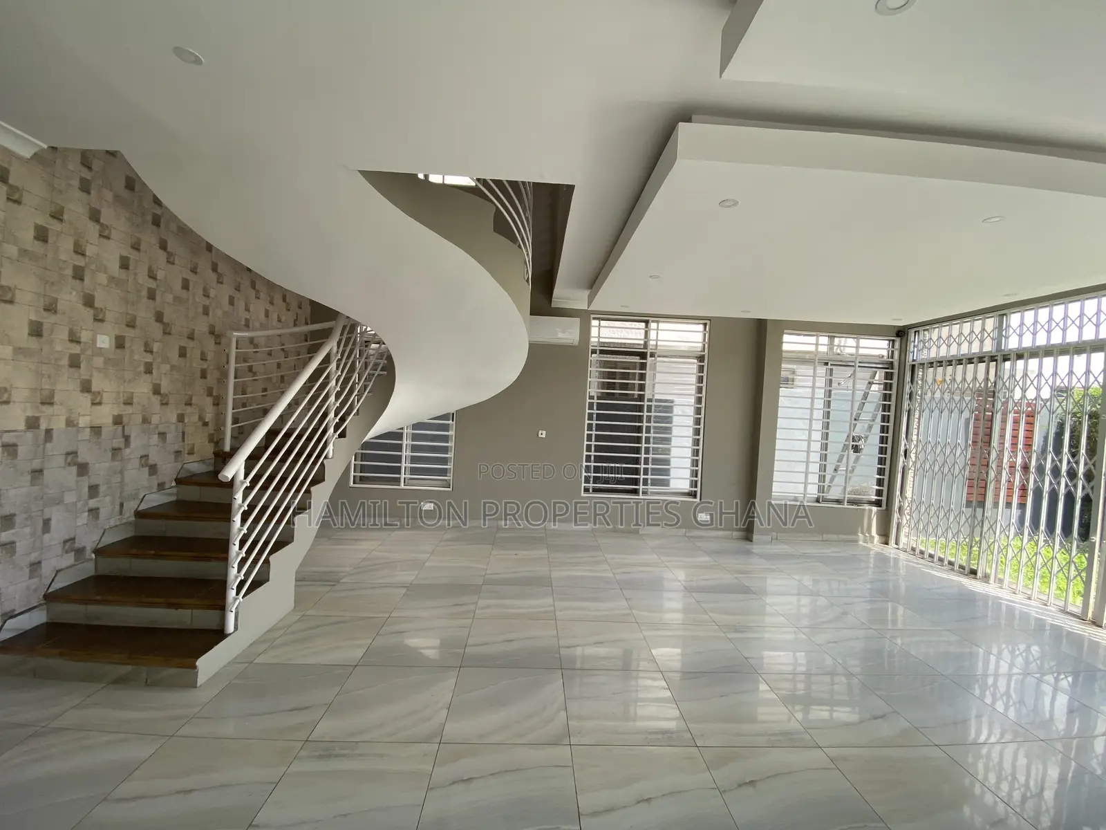 4bdrm House in West Trassaco, Otano for rent in Otano