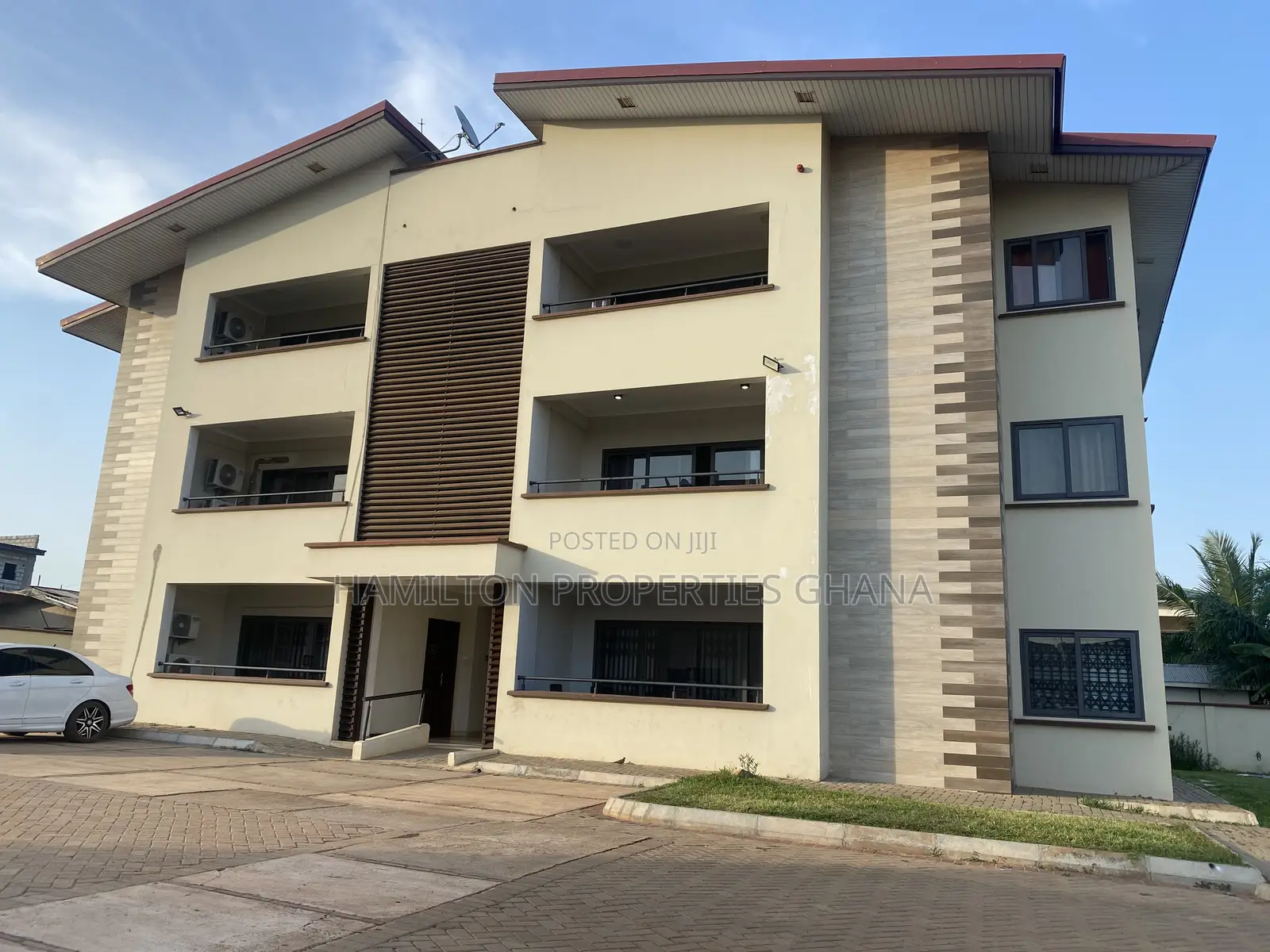 2bdrm Apartment in Adjiringano School for rent in School Junction