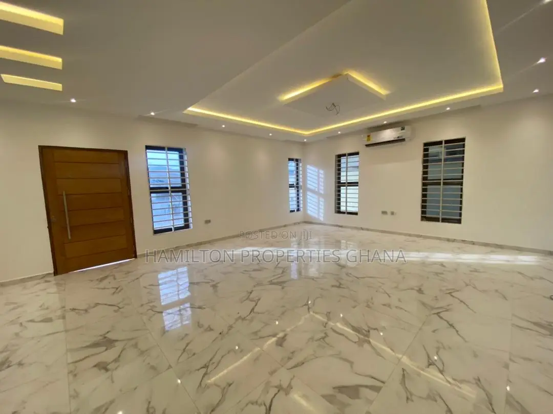 4bdrm Mansion in Lakeside Estate for rent in Lake Side Estate